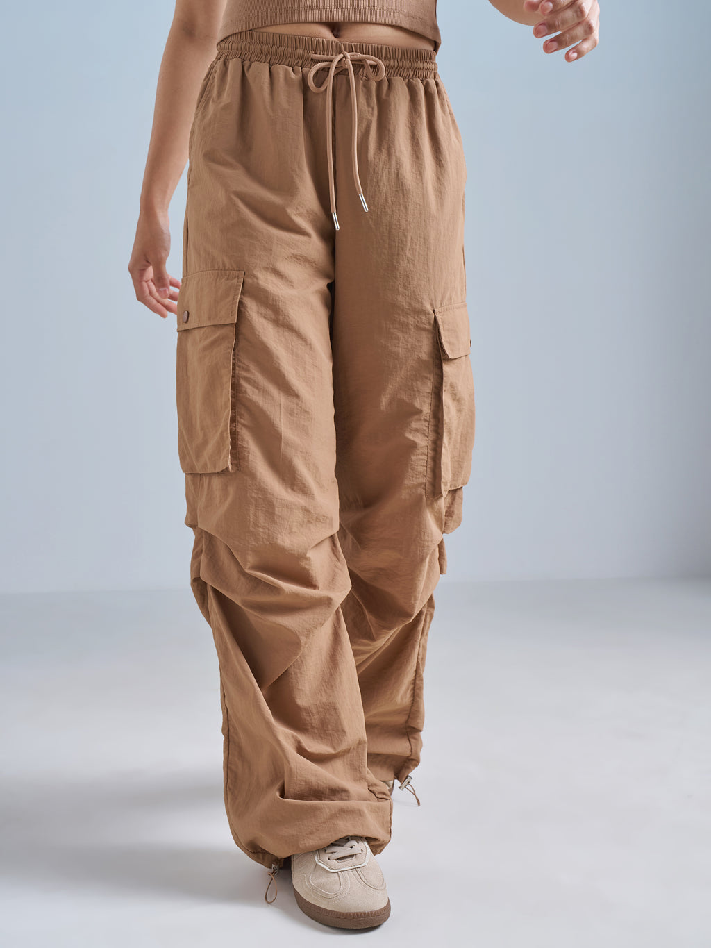 Street By Tokyo Talkies Women Brown Solid Loose Fit Cargos - Brown - Image 6