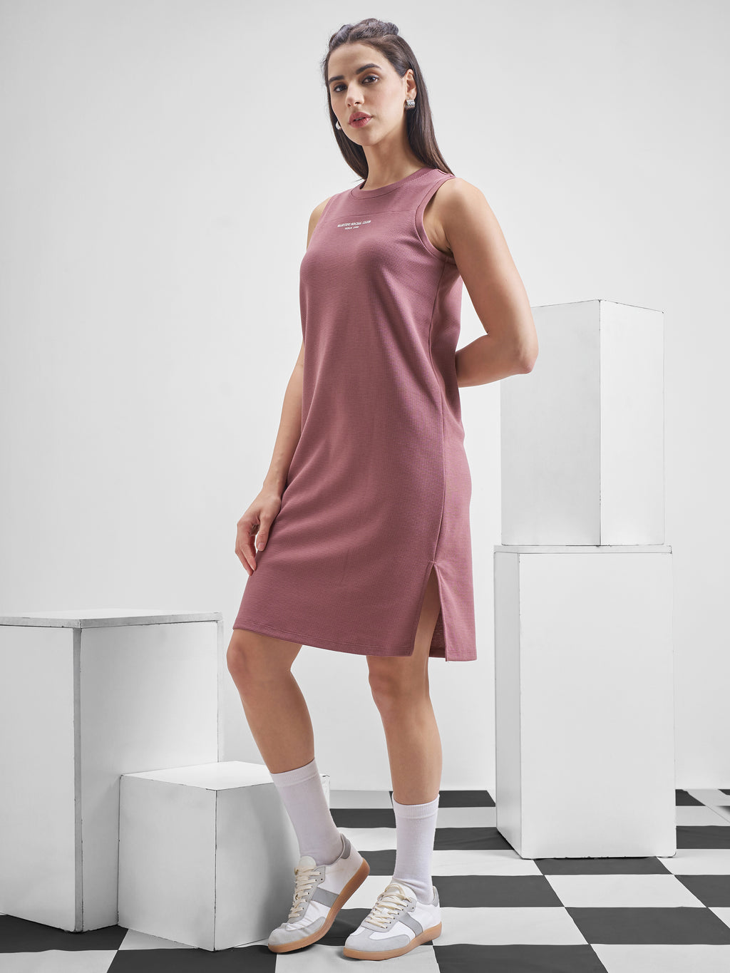 Street By Tokyo Talkies Women Mauve Solid T-Shirt Dress - Mauve - Image 2
