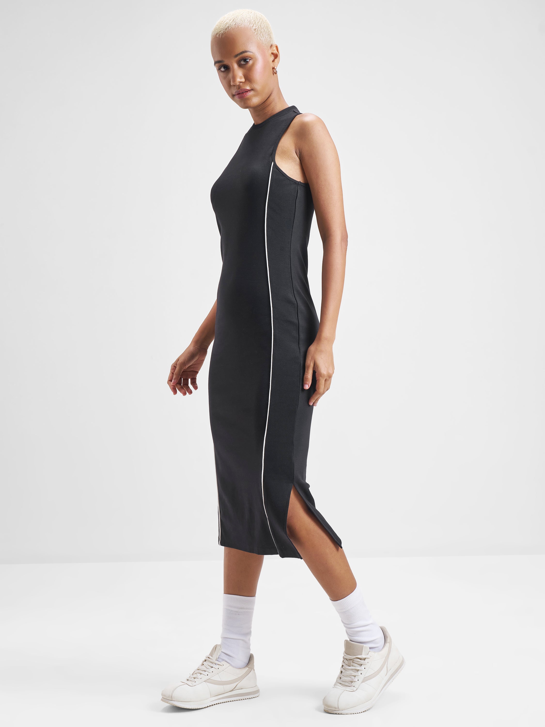 Street By Tokyo Talkies Women Black Solid Bodycon Dress - Black - Image 2