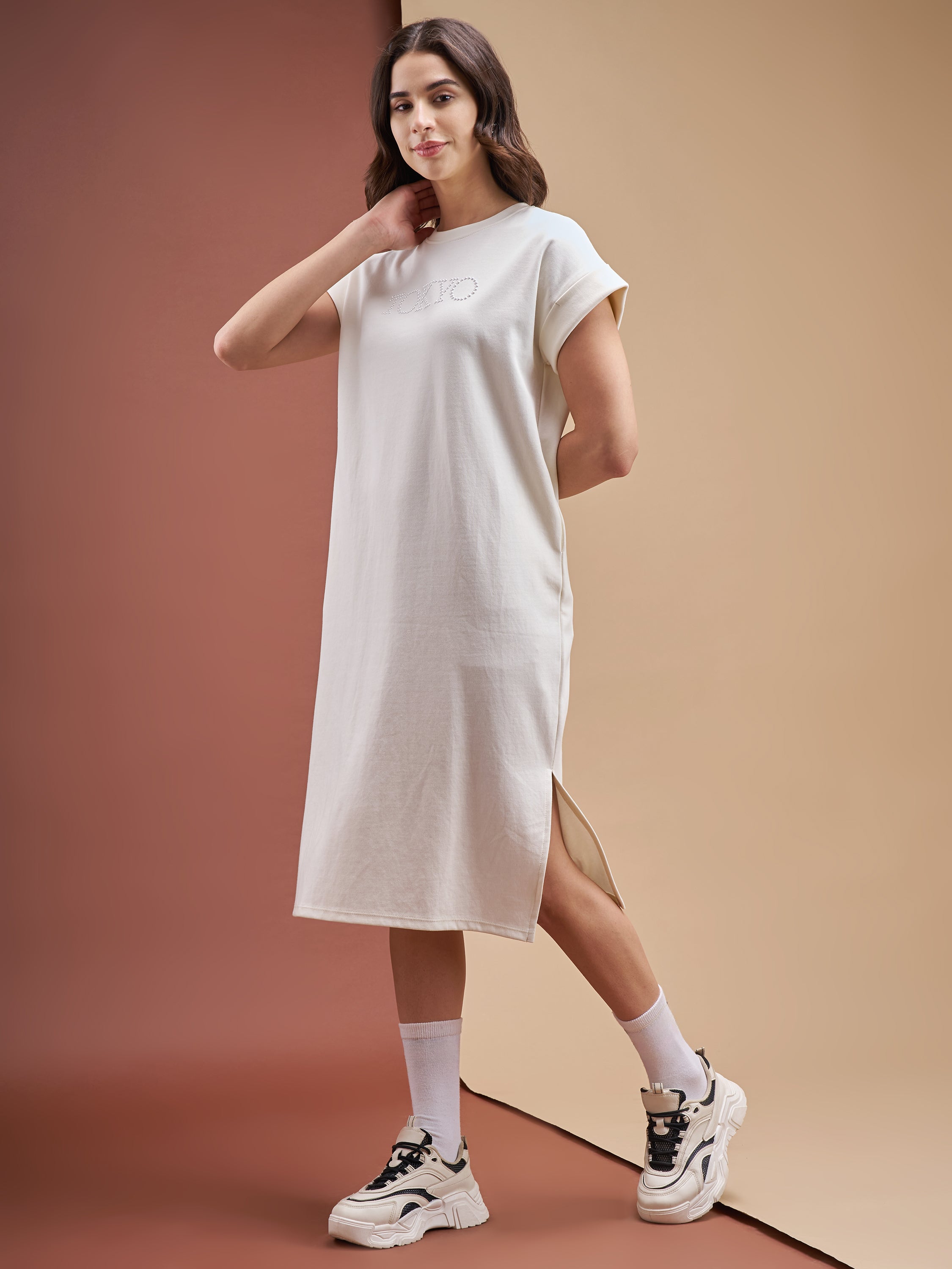 Street By Tokyo Talkies Women Off White Solid T-shirt Dress - Off White - Image 2