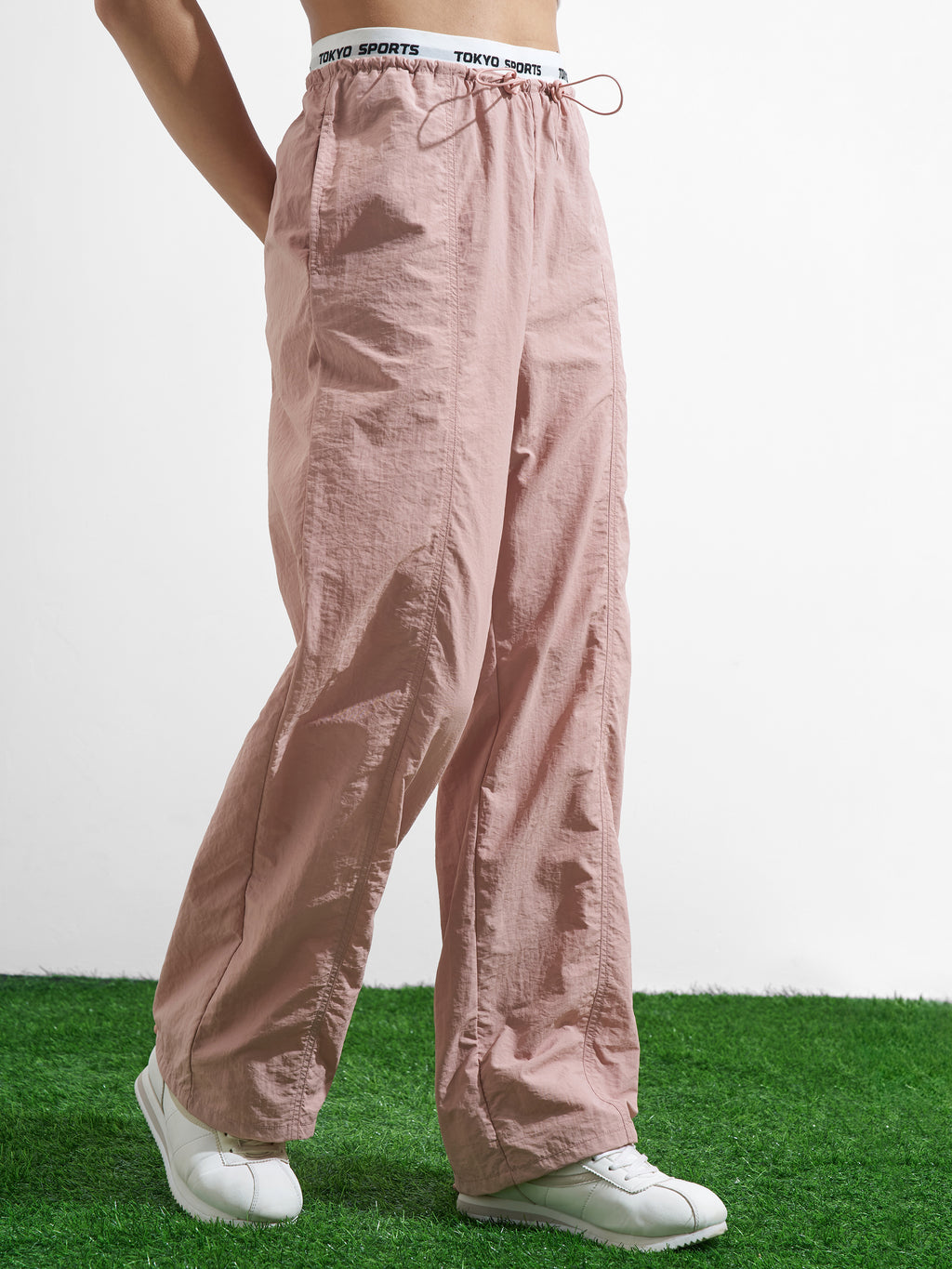 Street By Tokyo Talkies Women Pink Solid Relaxed Fit Cargos - Pink - Image 6