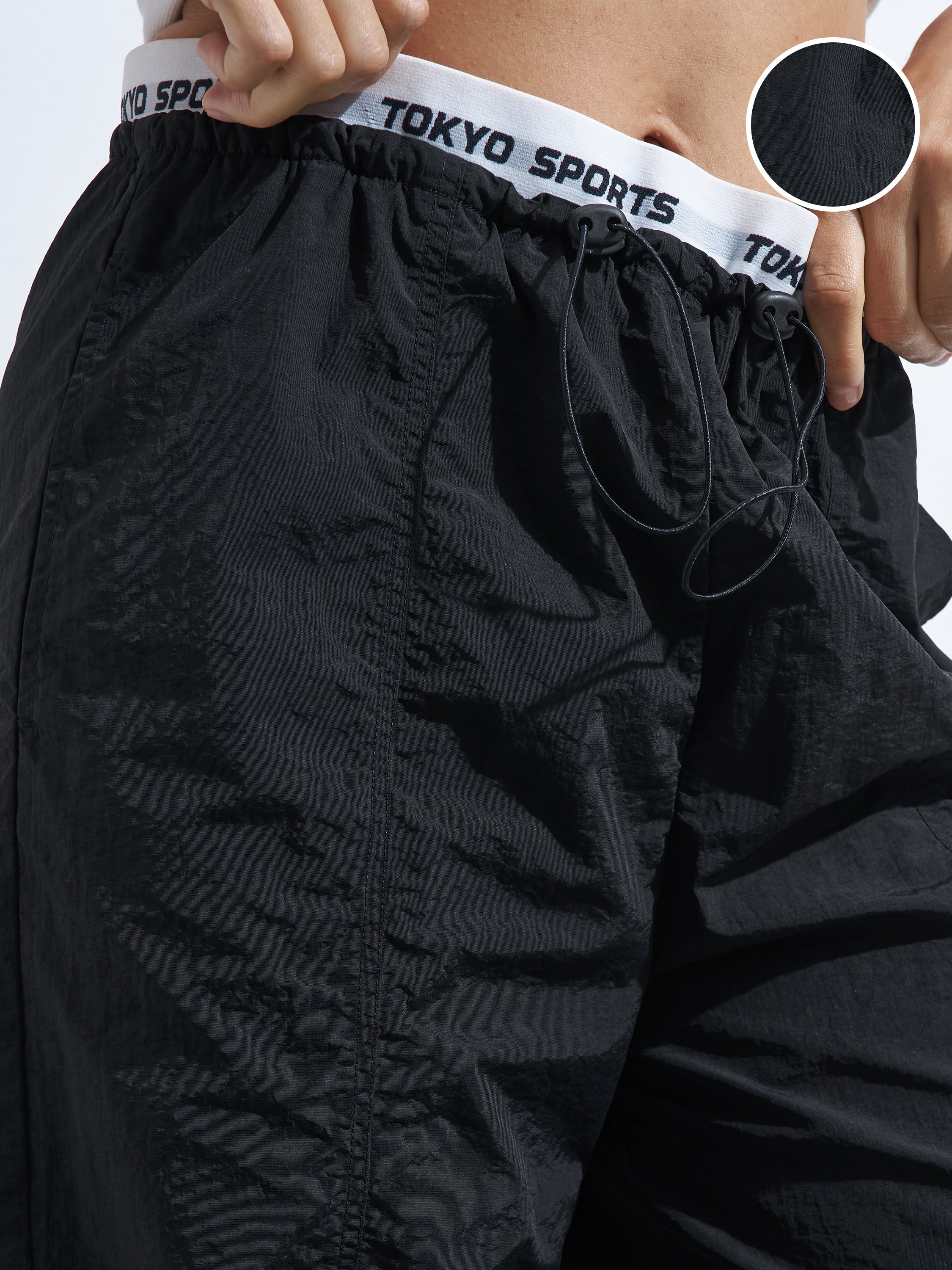 Street By Tokyo Talkies Women Black Solid Relaxed Fit Cargos - Black - Image 5