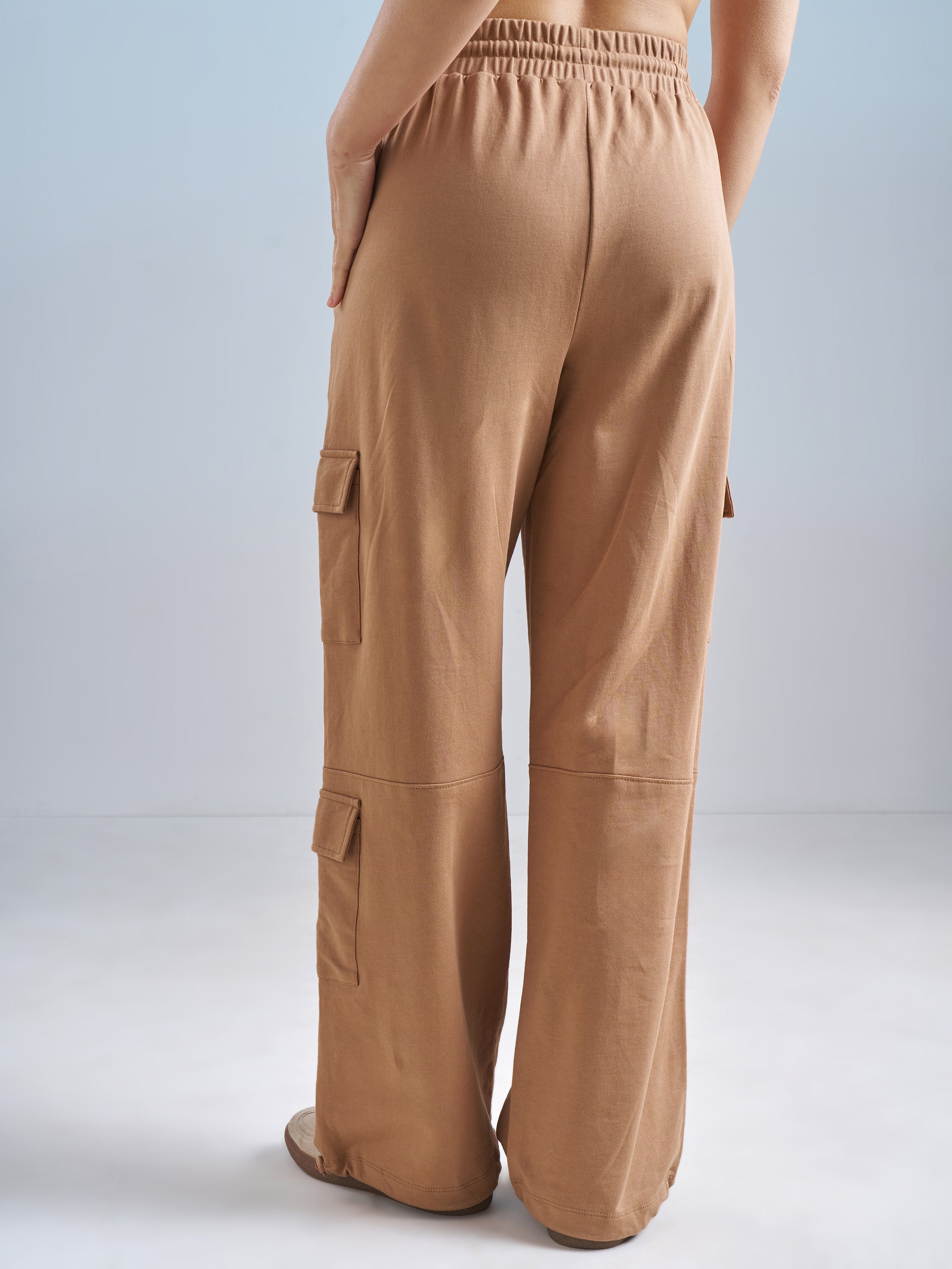 Street By Tokyo Talkies Women Brown Solid Relaxed Fit Cargos - Brown - Image 3