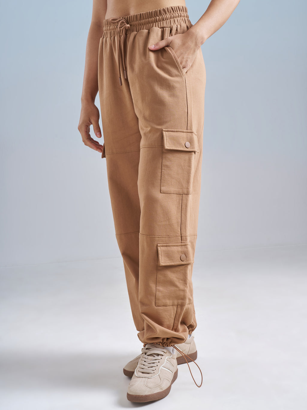 Street By Tokyo Talkies Women Brown Solid Relaxed Fit Cargos - Brown - Image 4