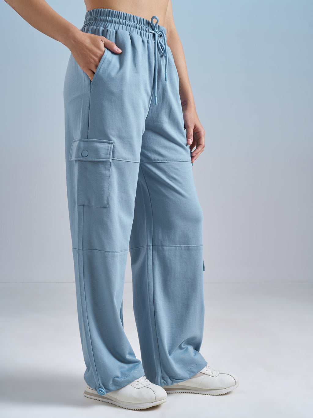 Street By Tokyo Talkies Women Blue Solid Relaxed Fit Cargos - Blue - Image 6