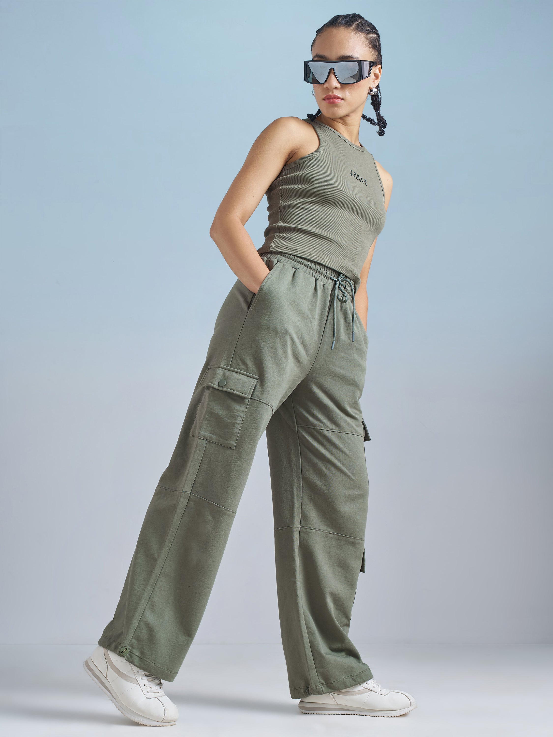 Street By Tokyo Talkies Women Olive Solid Relaxed Fit Cargos - Olive - Image 2