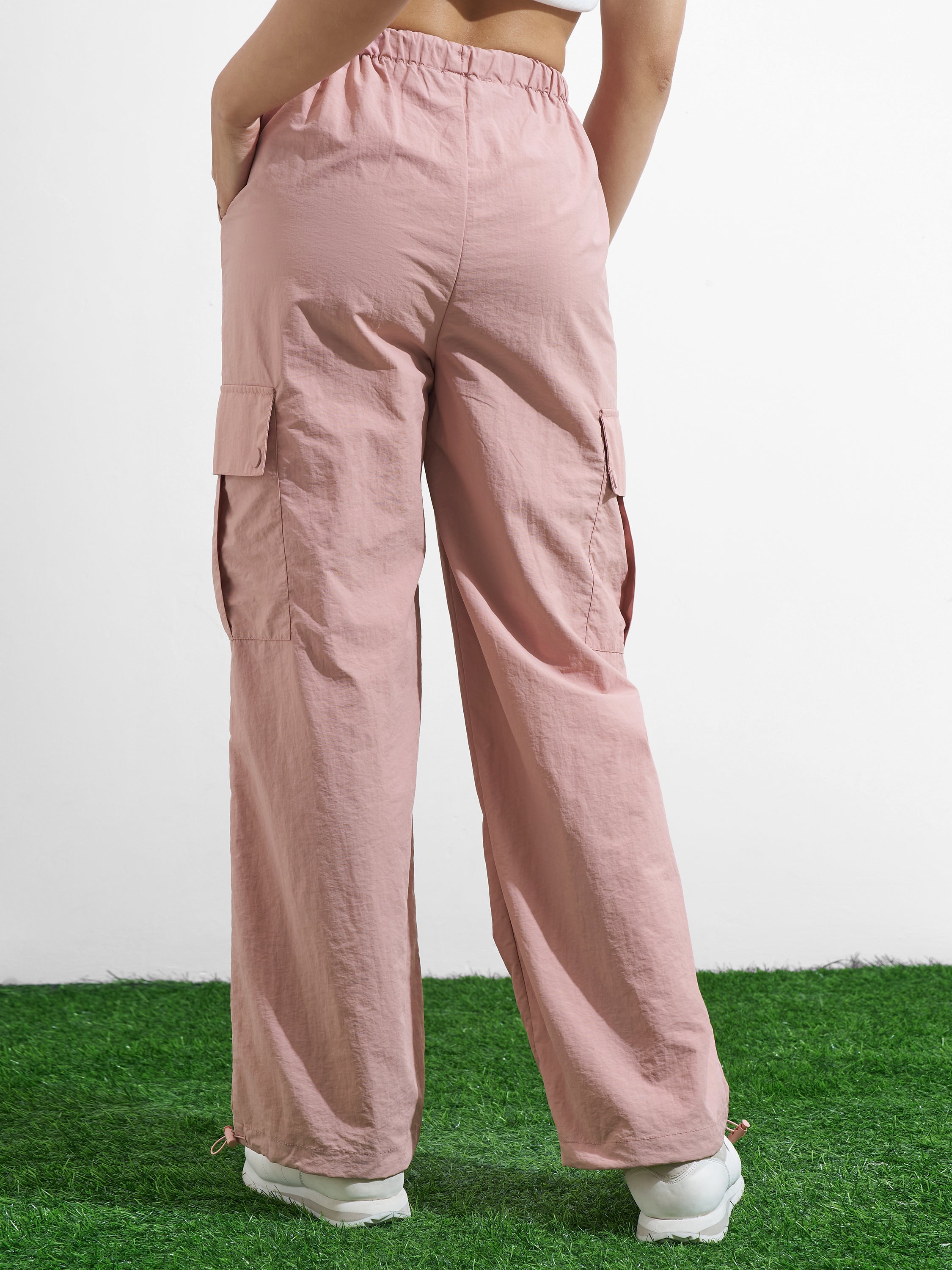 Street By Tokyo Talkies Women Pink Solid Regular Fit Cargos - Pink - Image 3