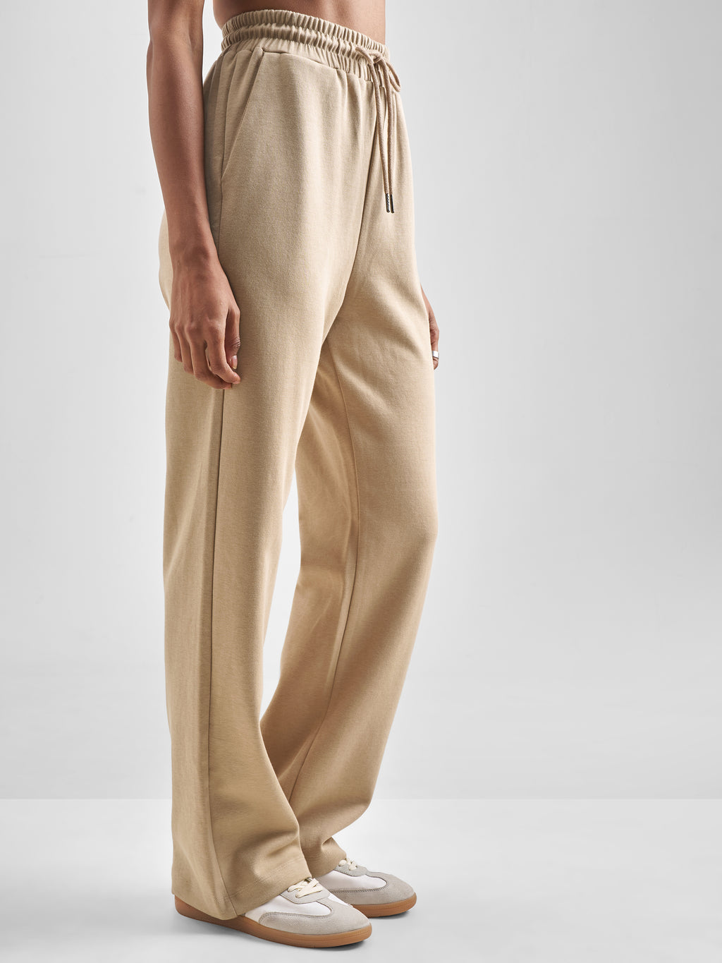 Street By Tokyo Talkies Women Beige Solid Regular Fit Trouser - Beige - Image 6