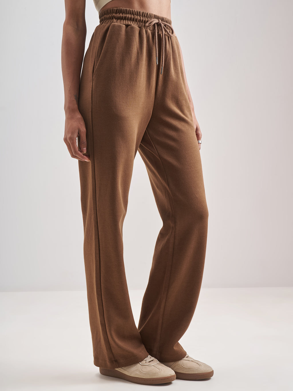 Street By Tokyo Talkies Women Brown Solid Regular Fit Trouser - Brown - Image 6