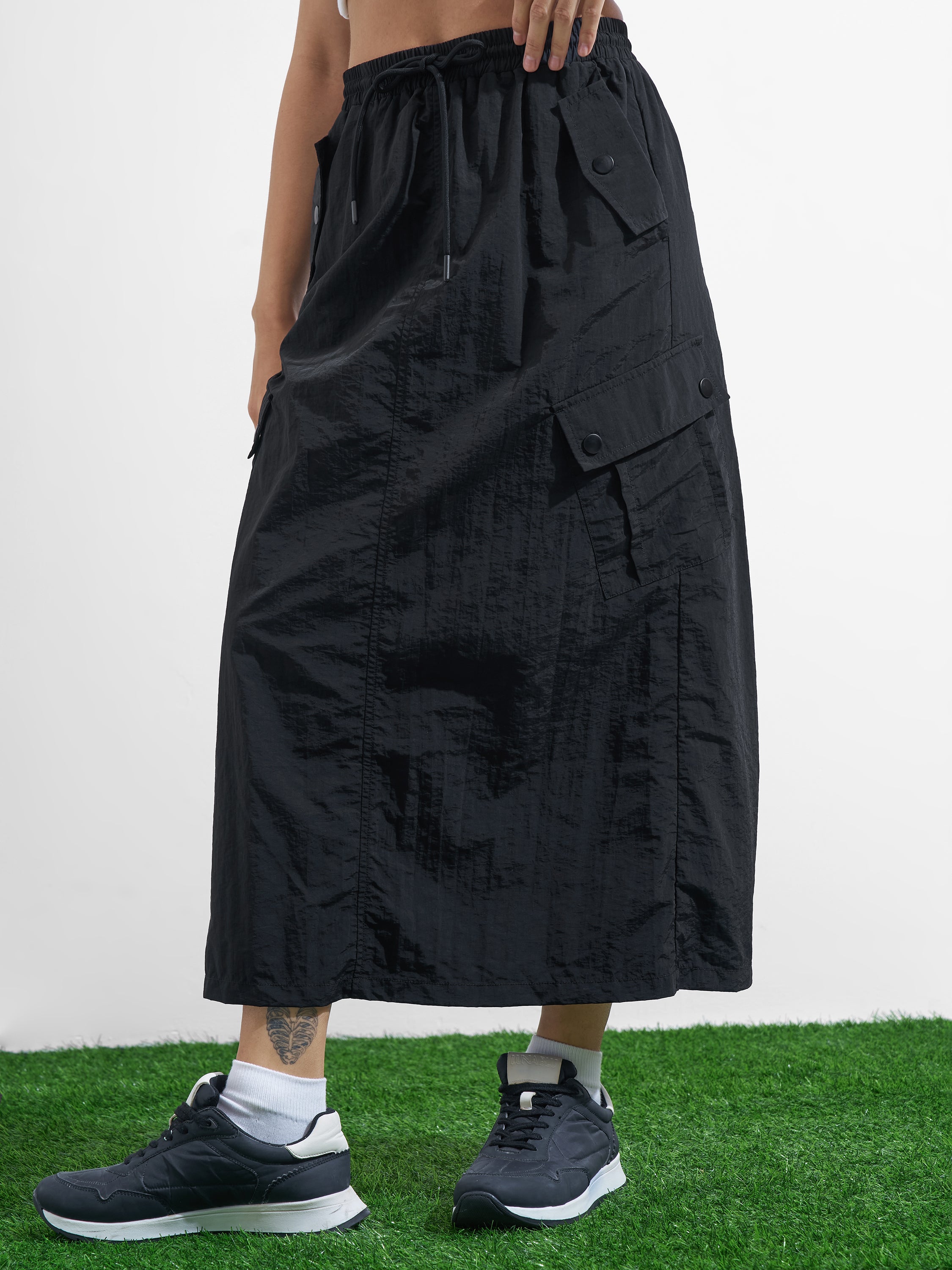 Street By Tokyo Talkies Women Black Midi Skirt - Black - Image 4
