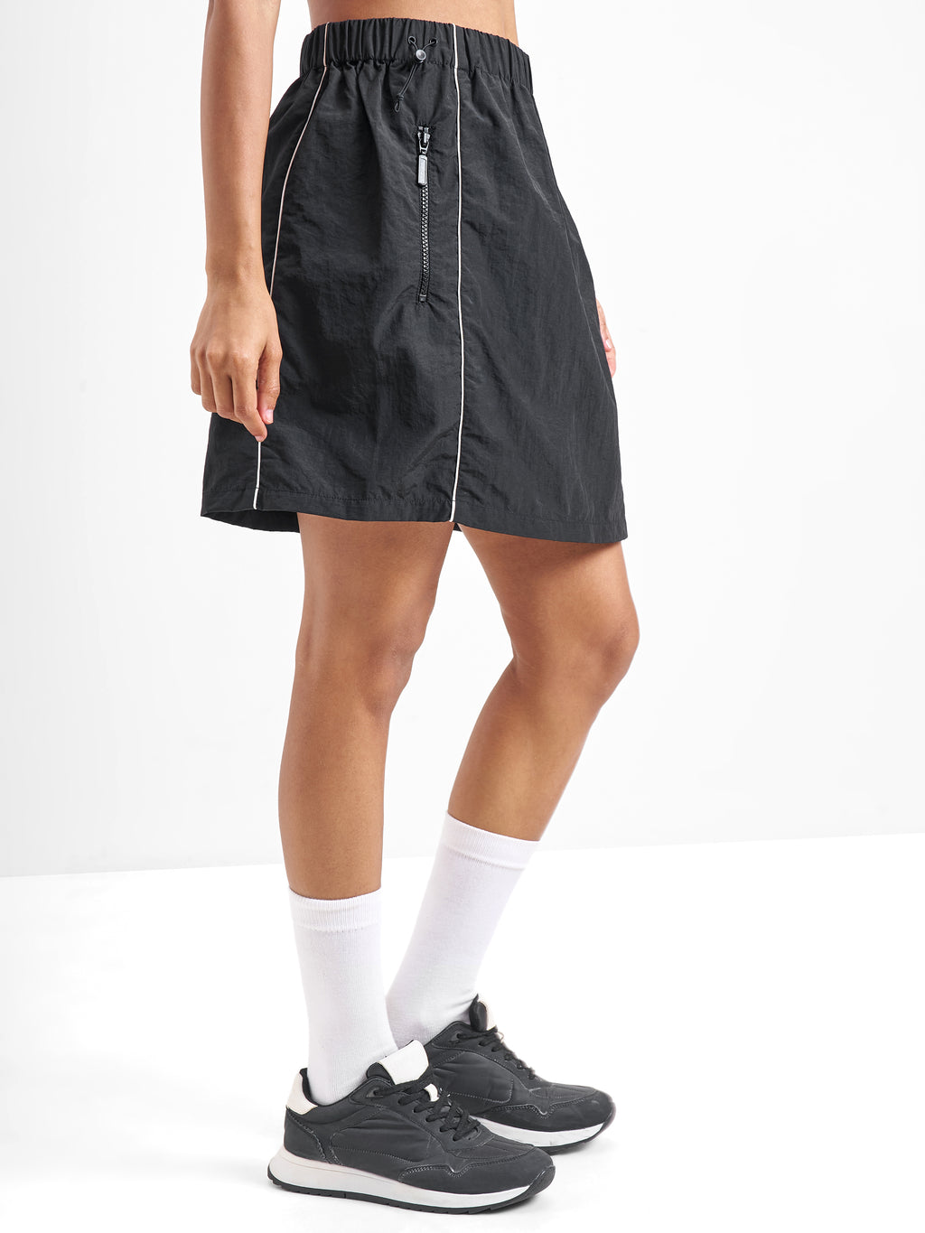 Street By Tokyo Talkies Women Black Mini Skirt - Black - Image 6