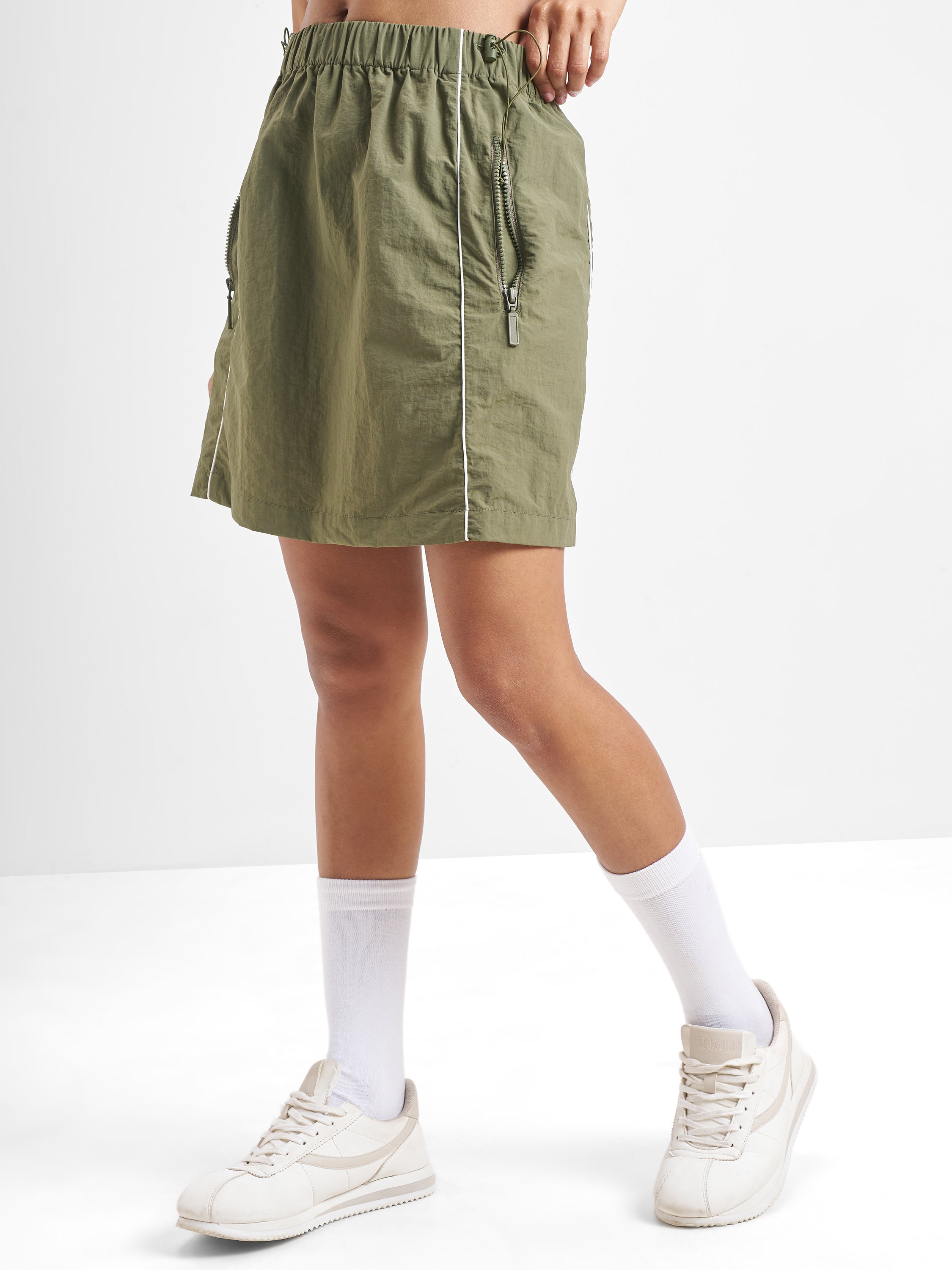 Street By Tokyo Talkies Women Green Mini Skirt - Green - Image 1