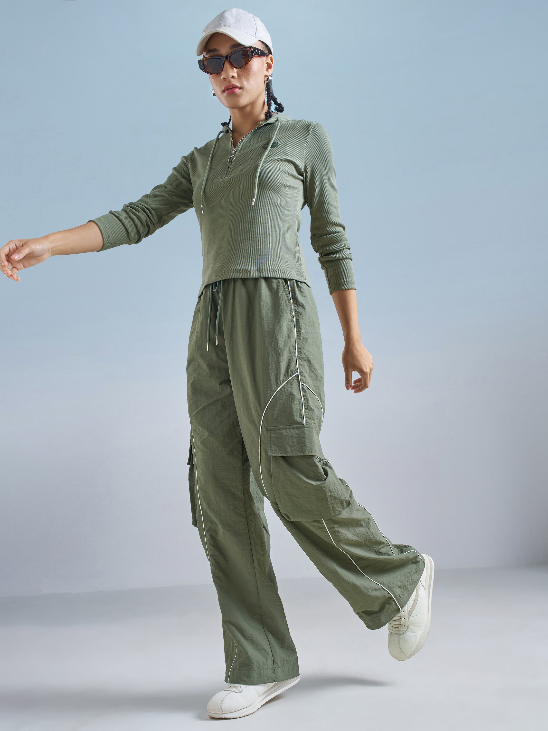 Street By Tokyo Talkies Women Olive Solid Regular Top - Olive - Image 2