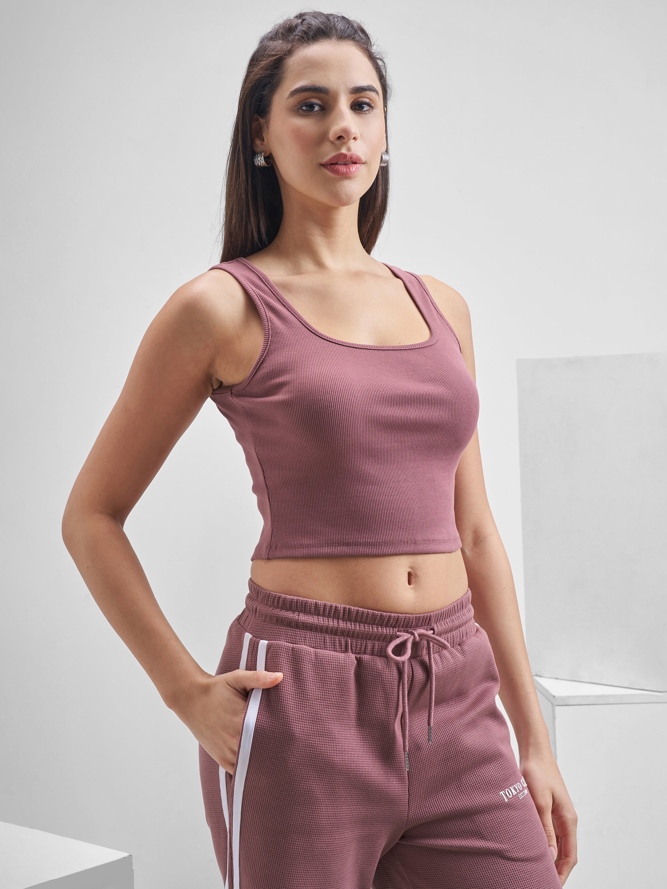 Street By Tokyo Talkies Women Mauve Solid Regular Top - Mauve - Image 6