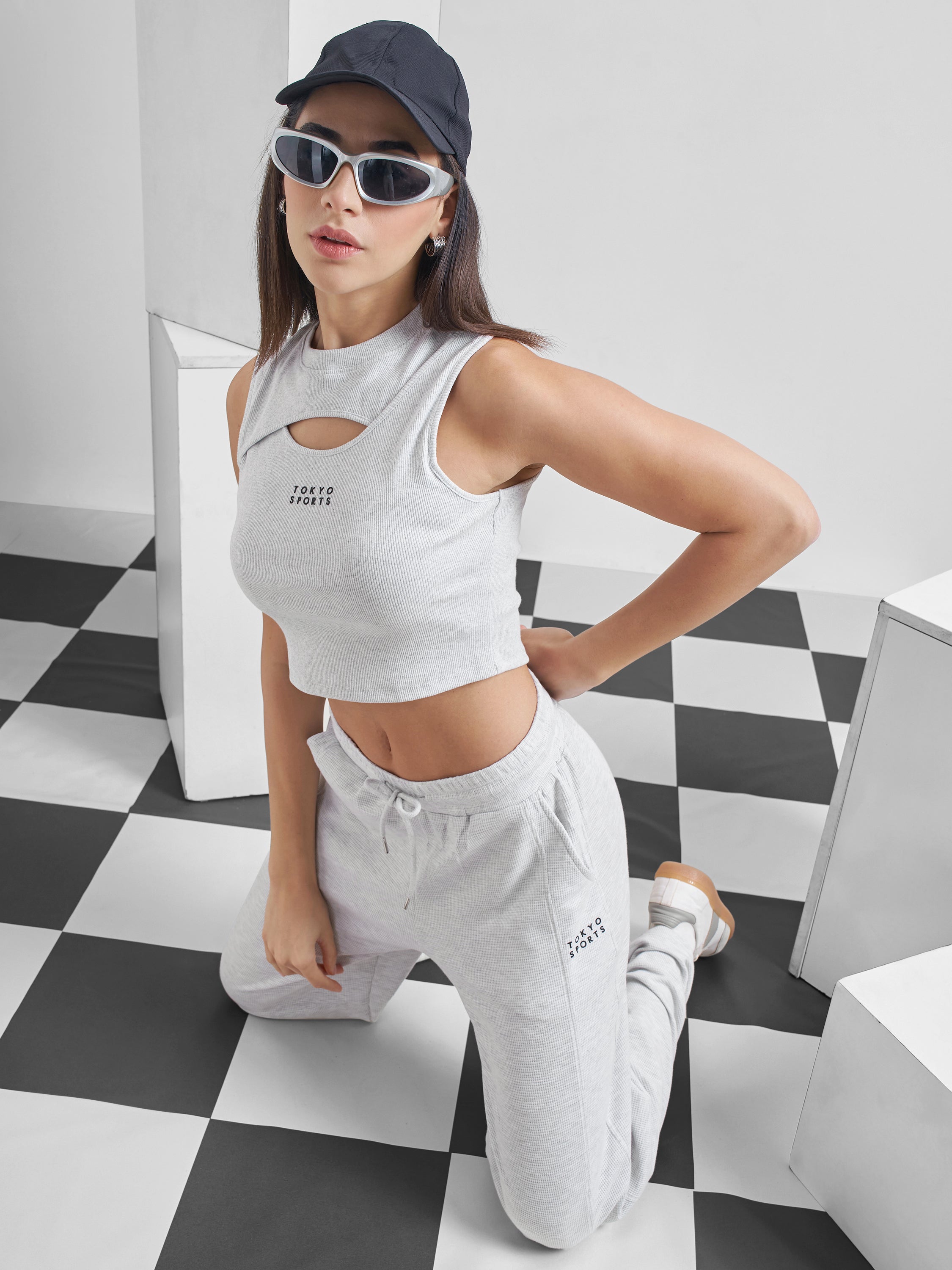 Street By Tokyo Talkies Women Grey Solid Regular Top - Grey - Image 2