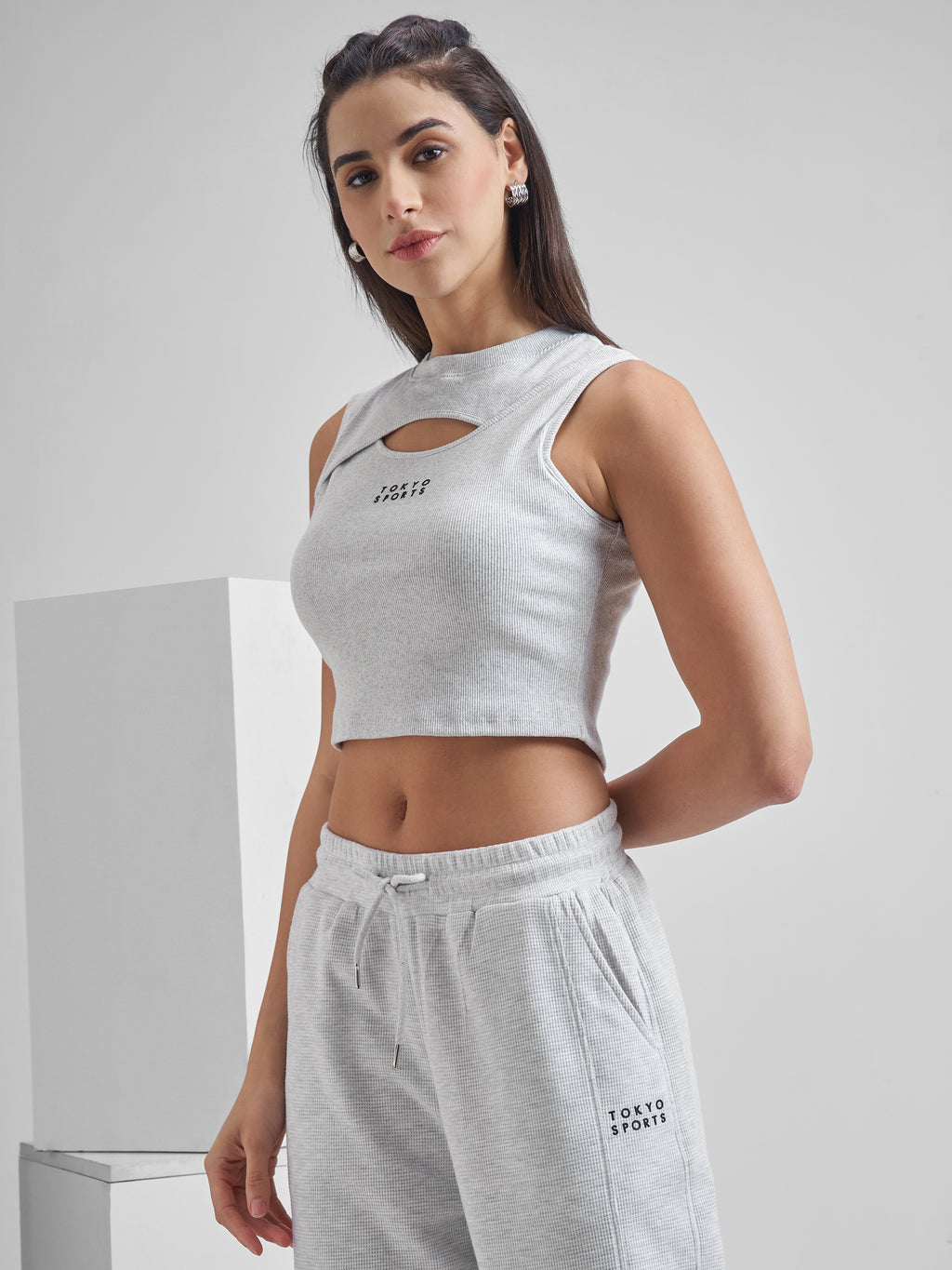 Street By Tokyo Talkies Women Grey Solid Regular Top - Grey - Image 4