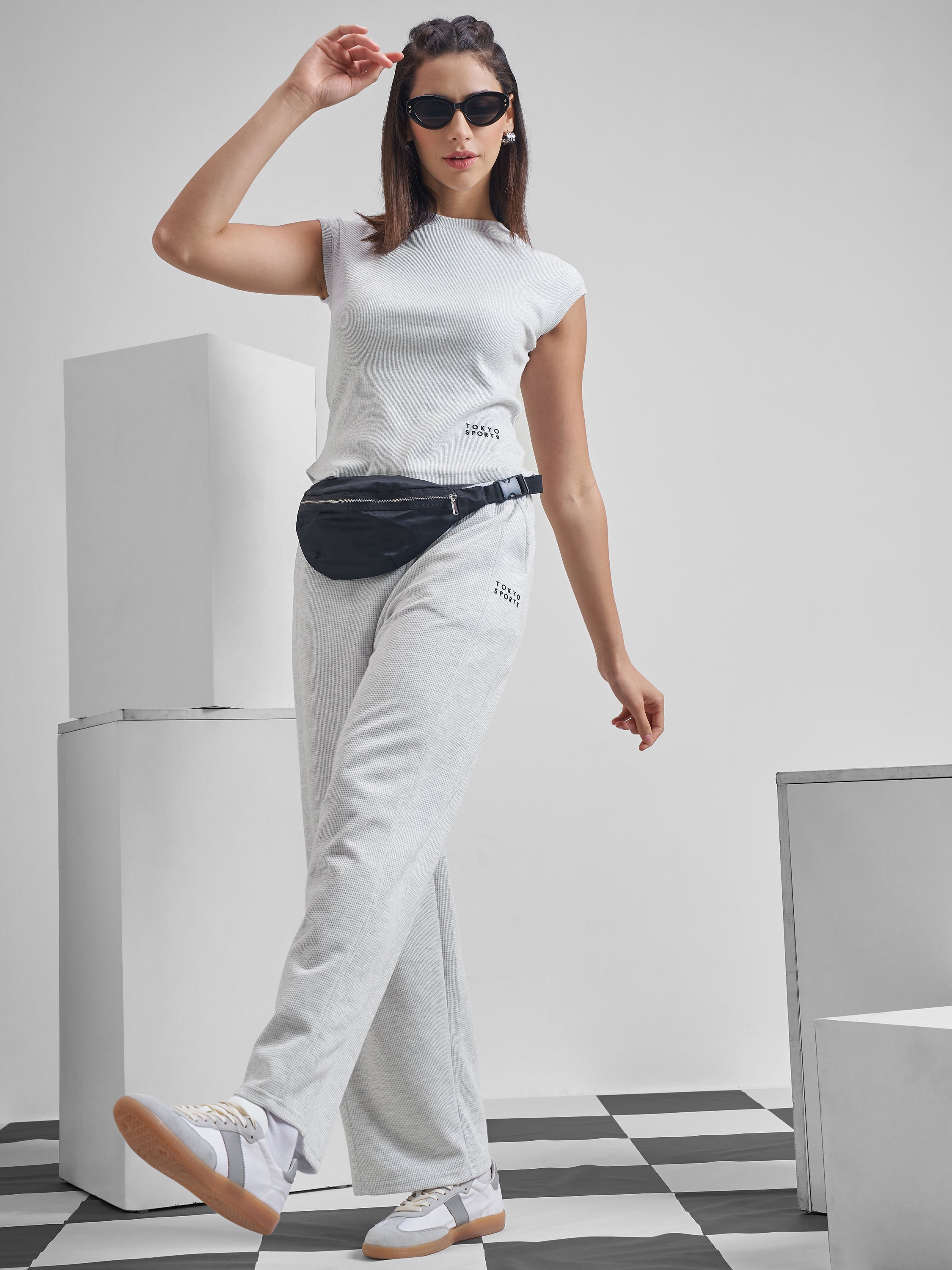 Street By Tokyo Talkies Women Grey Solid Regular Top - Grey - Image 2
