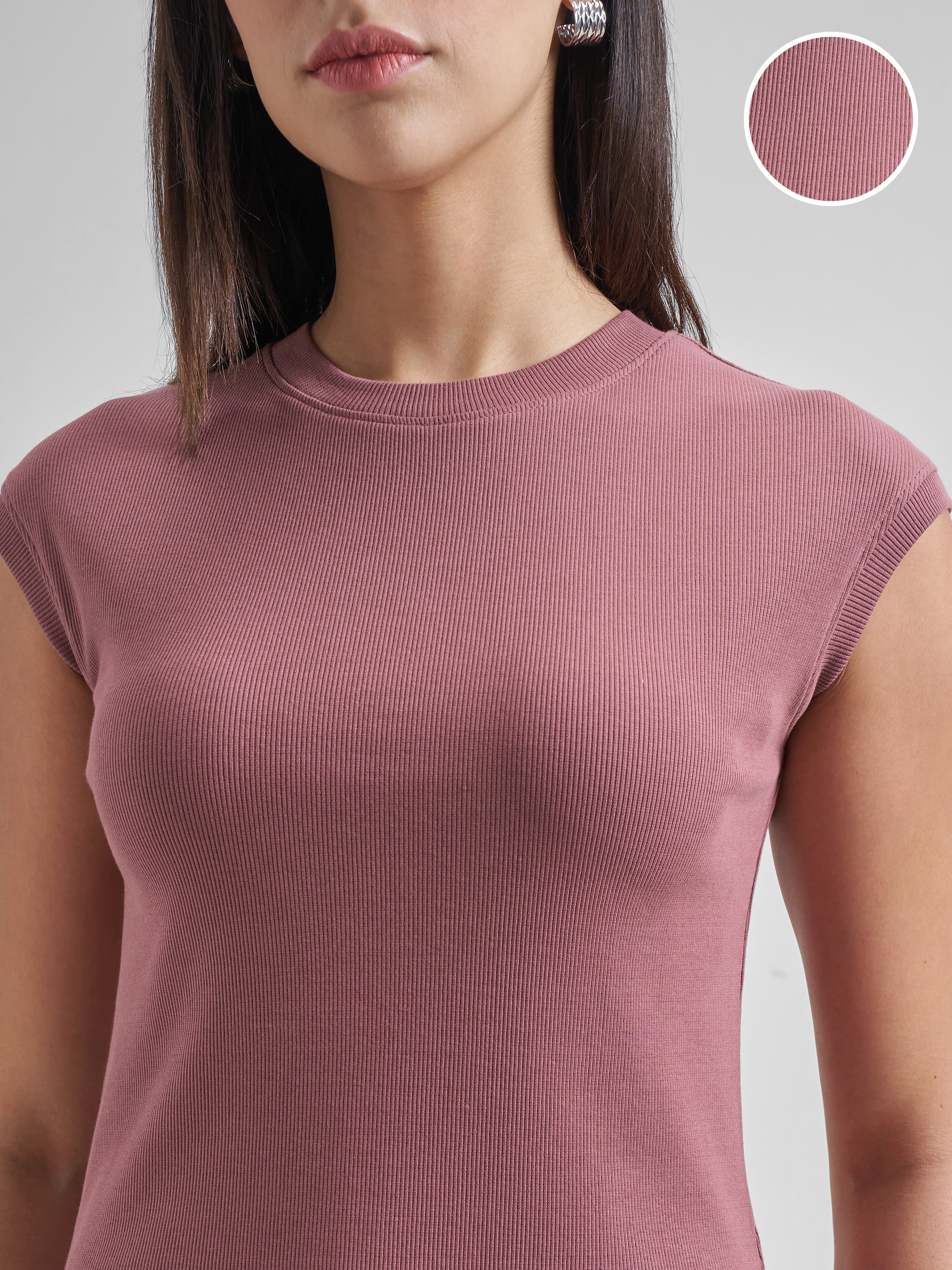 Street By Tokyo Talkies Women Mauve Solid Regular Top - Mauve - Image 5