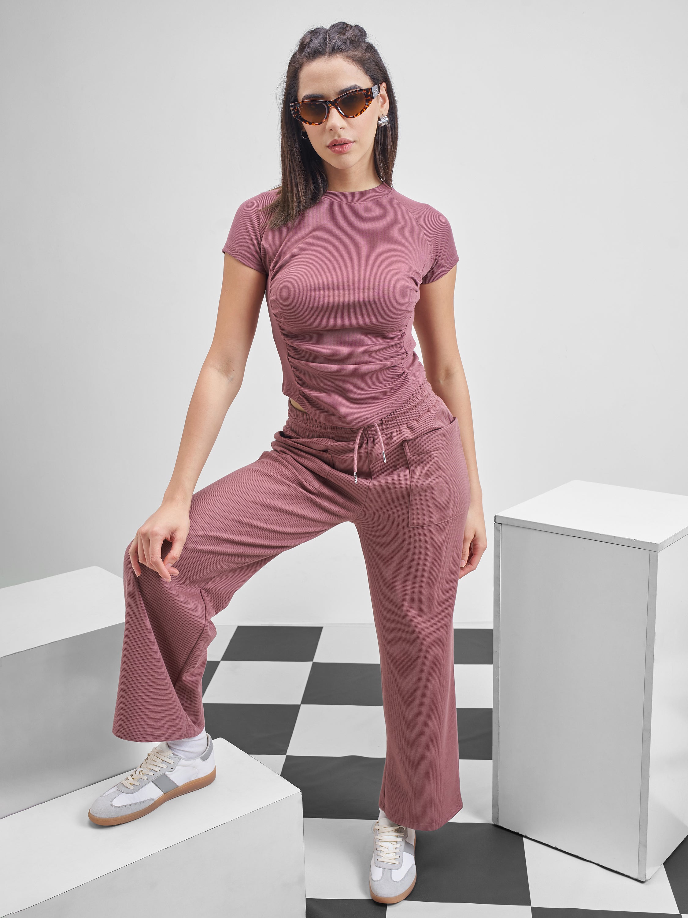 Street By Tokyo Talkies Women Mauve Solid Regular Top - Mauve - Image 2