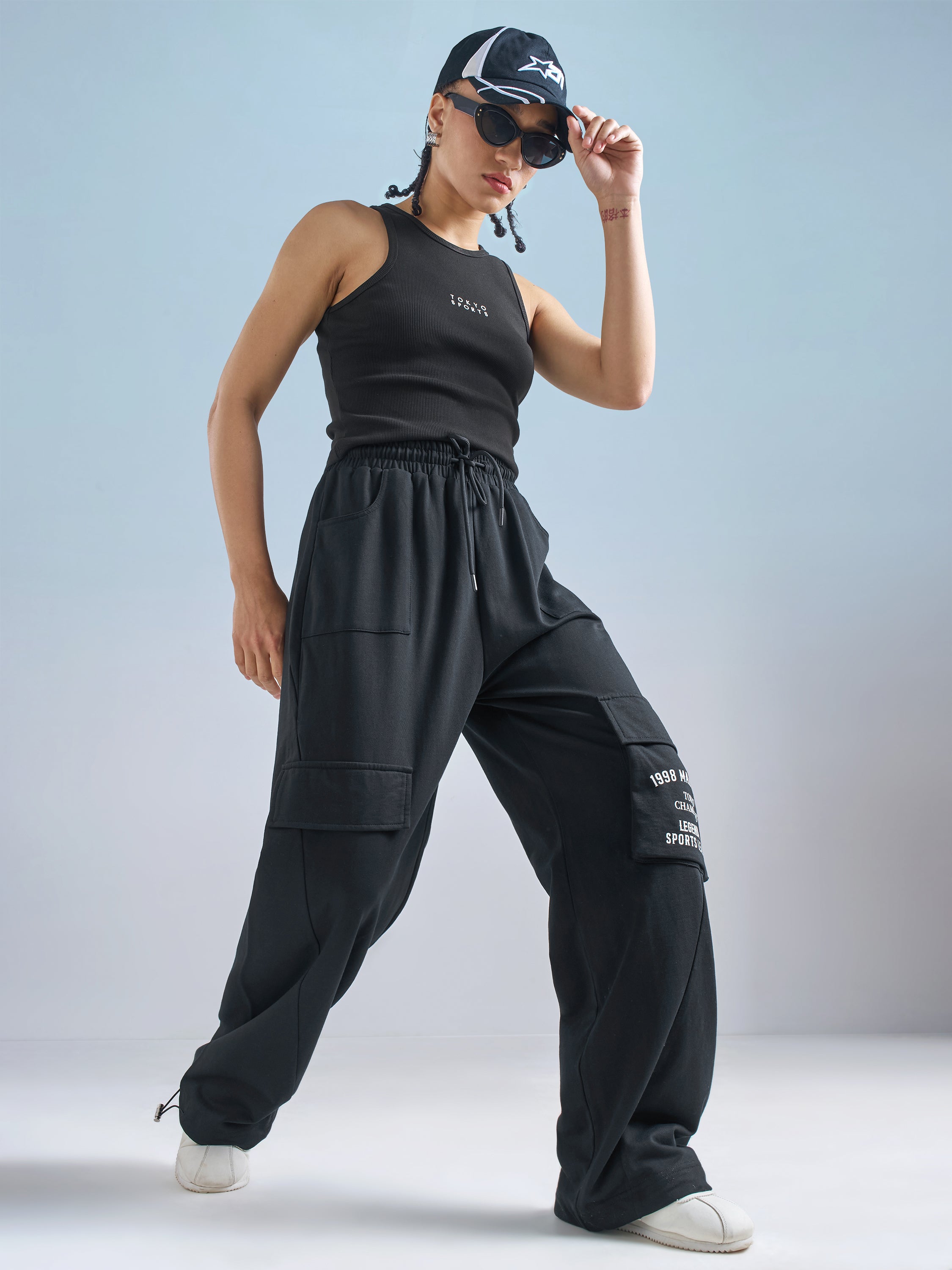 Street By Tokyo Talkies Women Black Solid Regular Top - Black - Image 2