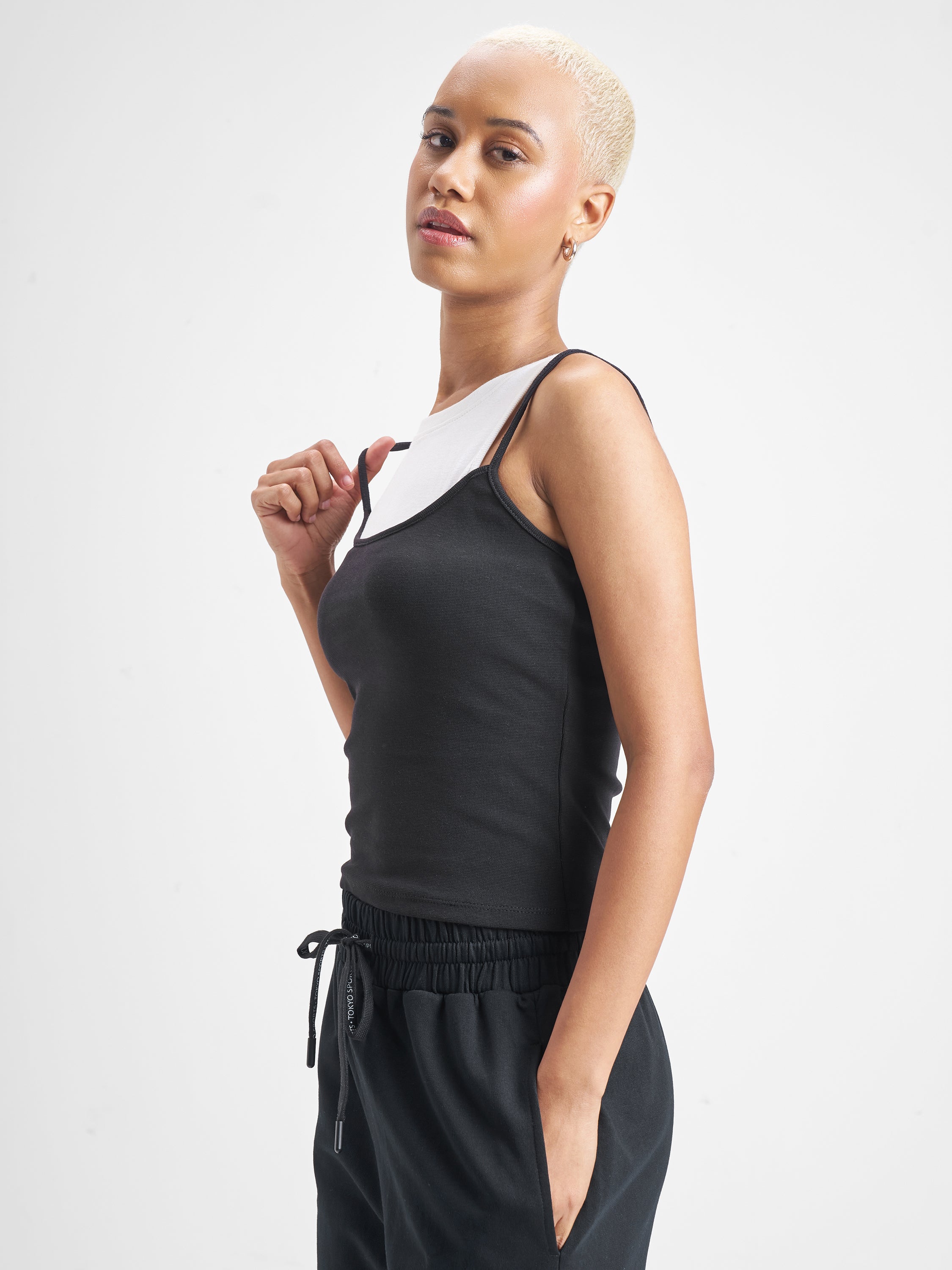 Street By Tokyo Talkies Women Black Solid Tank Top - Black - Image 4