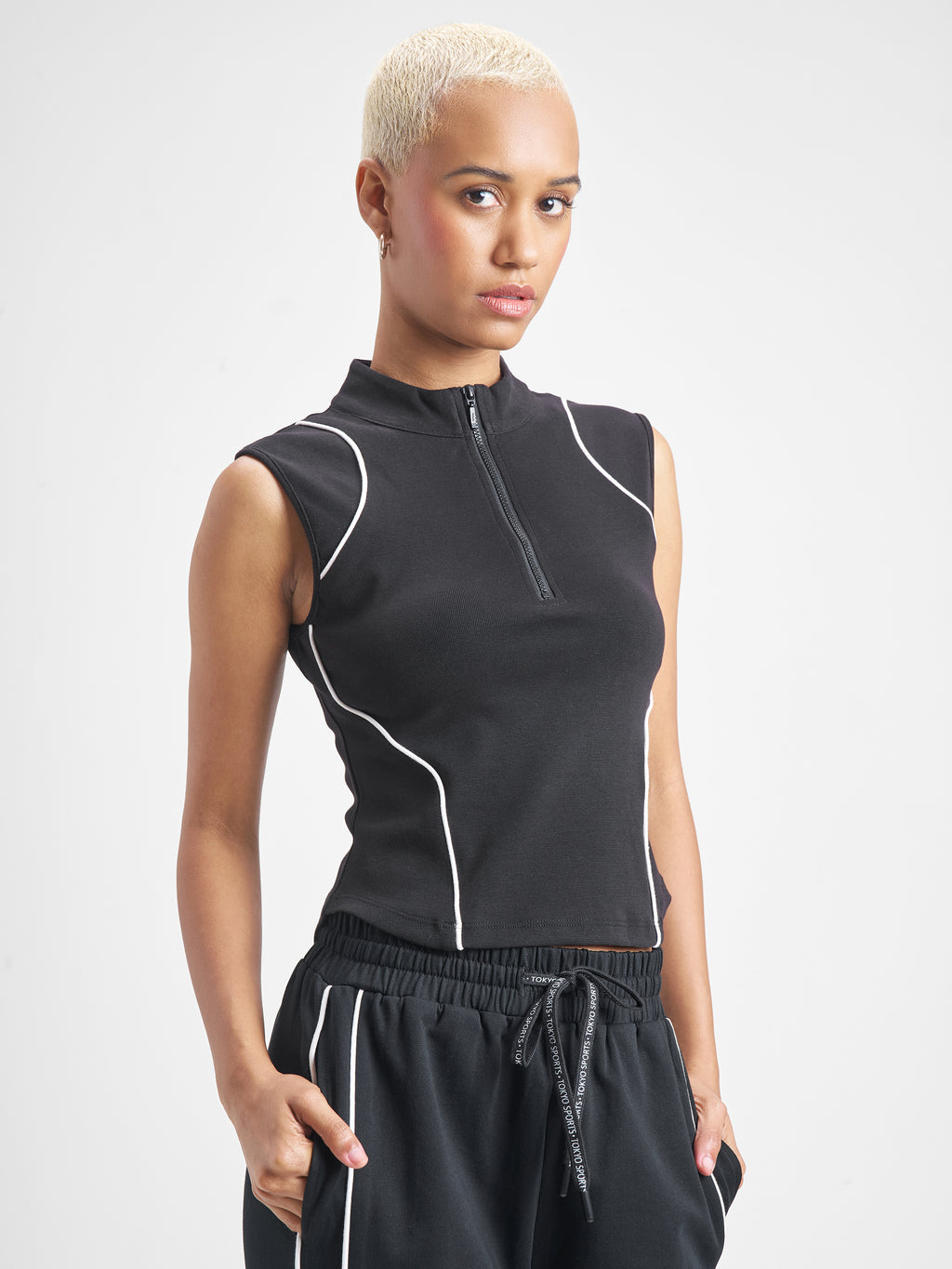 Street By Tokyo Talkies Women Black Solid Fitted Top - Black - Image 6