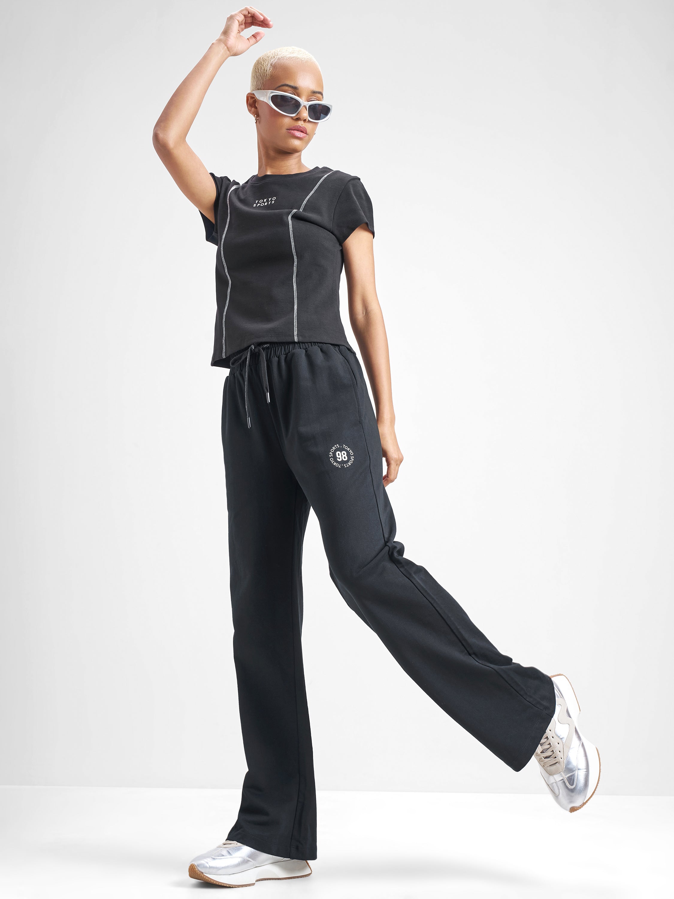 Street By Tokyo Talkies Women Black Printed Regular Top - Black - Image 2