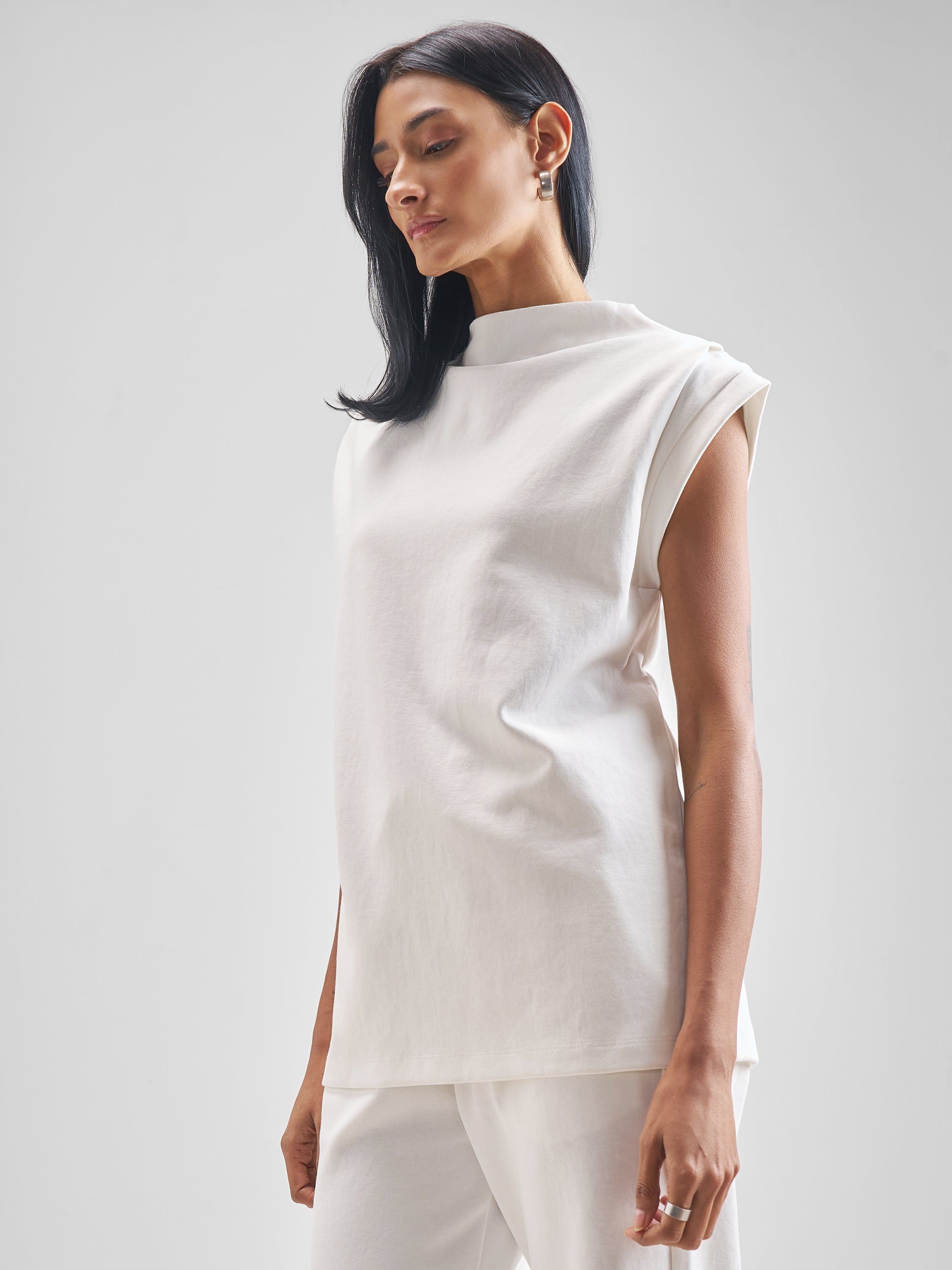 Street By Tokyo Talkies Women White Solid Regular Top - White - Image 4