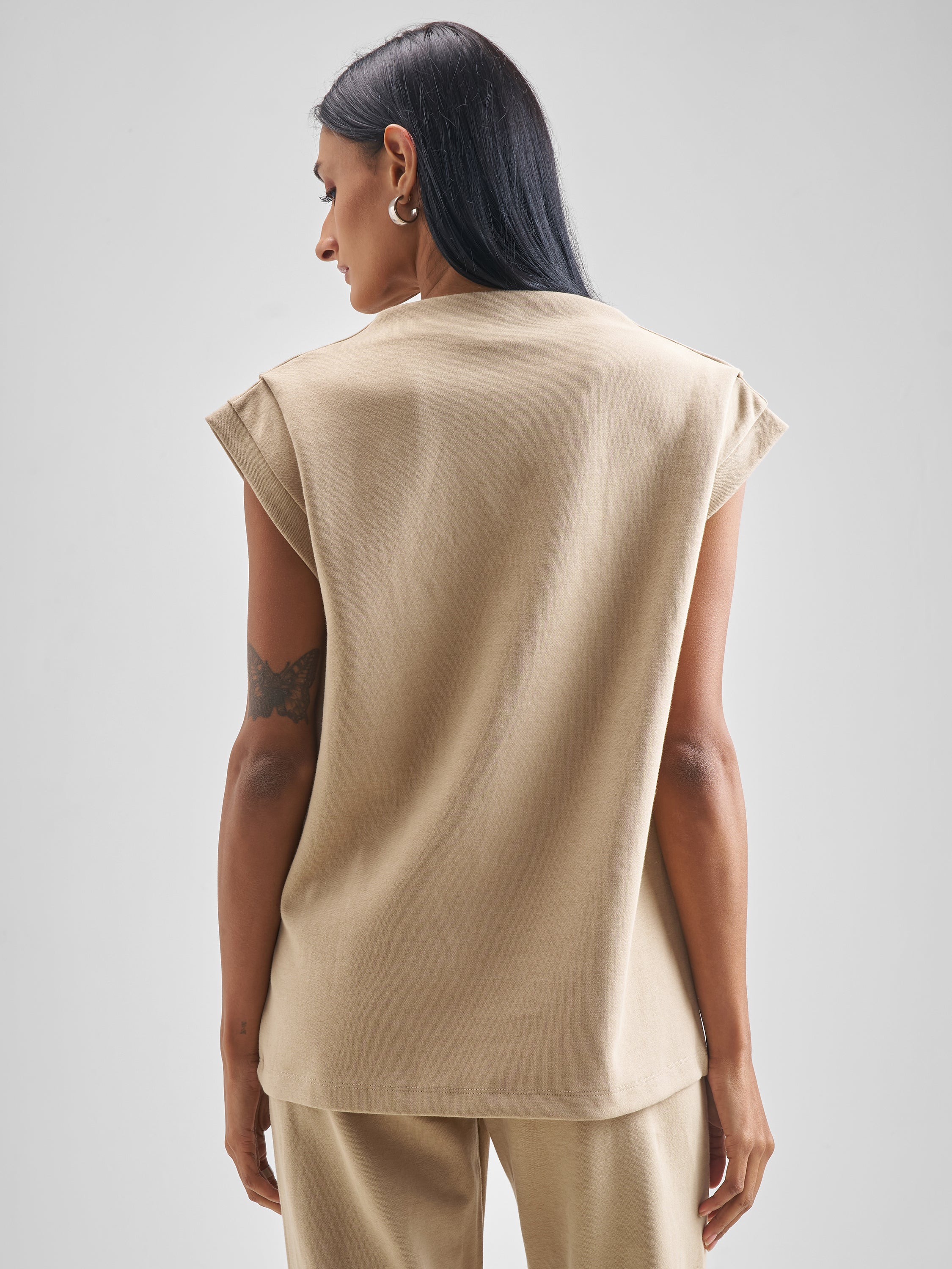 Street By Tokyo Talkies Women Beige Solid Regular Top - Beige - Image 3
