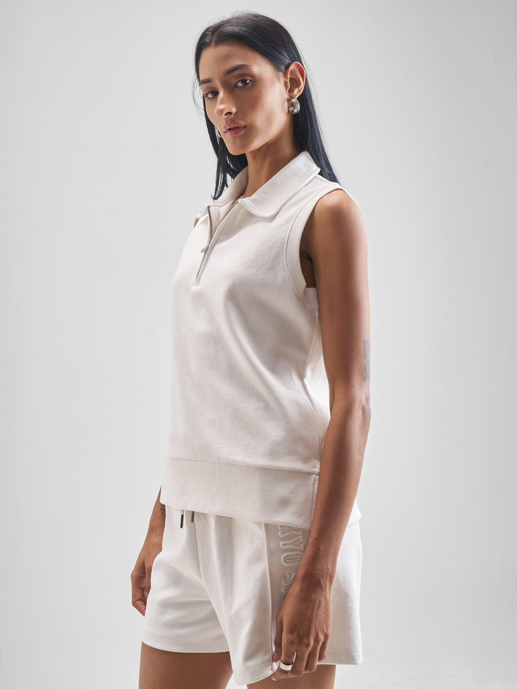 Street By Tokyo Talkies Women White Solid Regular Top - White - Image 4