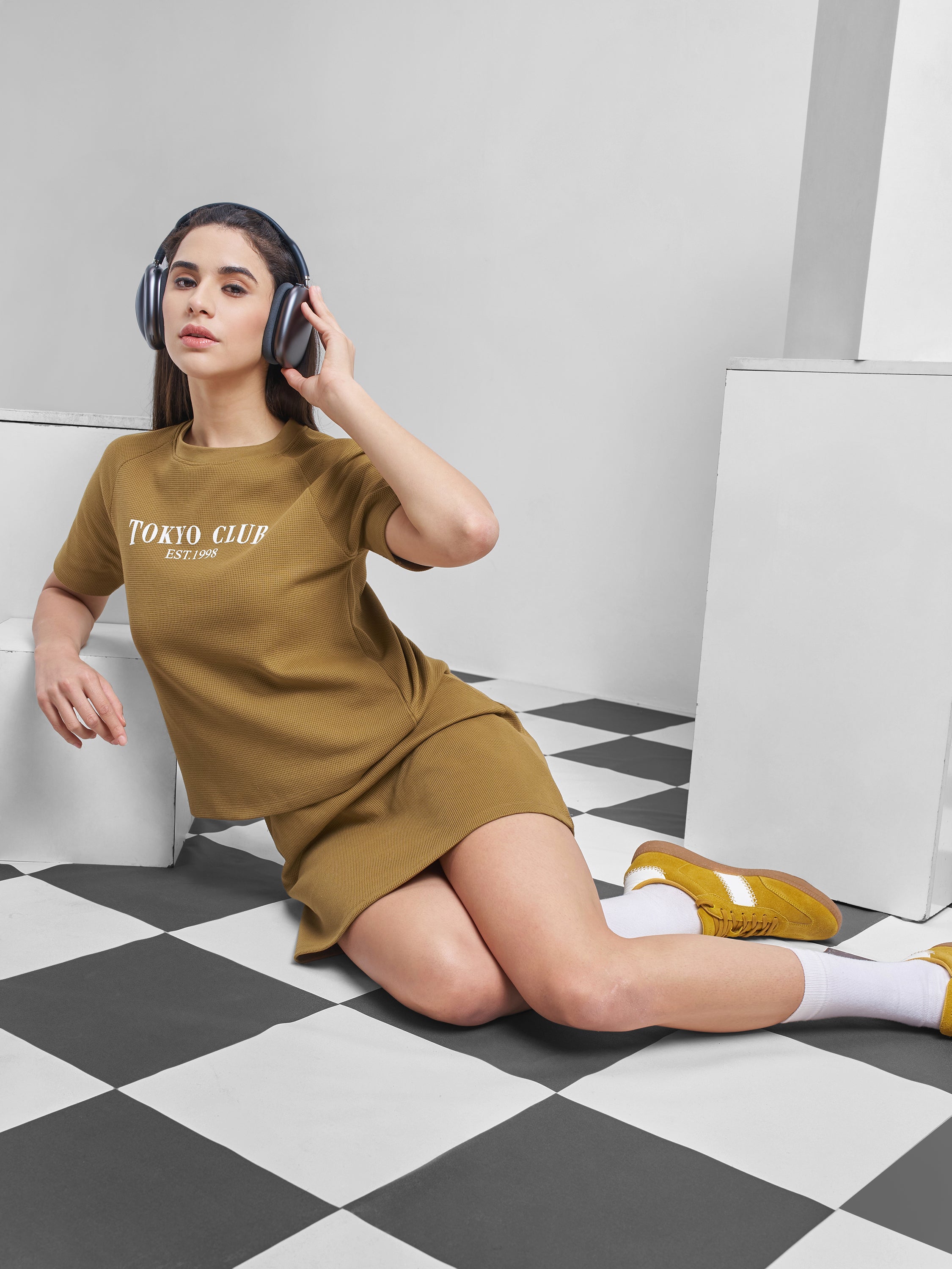 Street By Tokyo Talkies Women Brown Printed Round Neck T-Shirt - Brown - Image 2