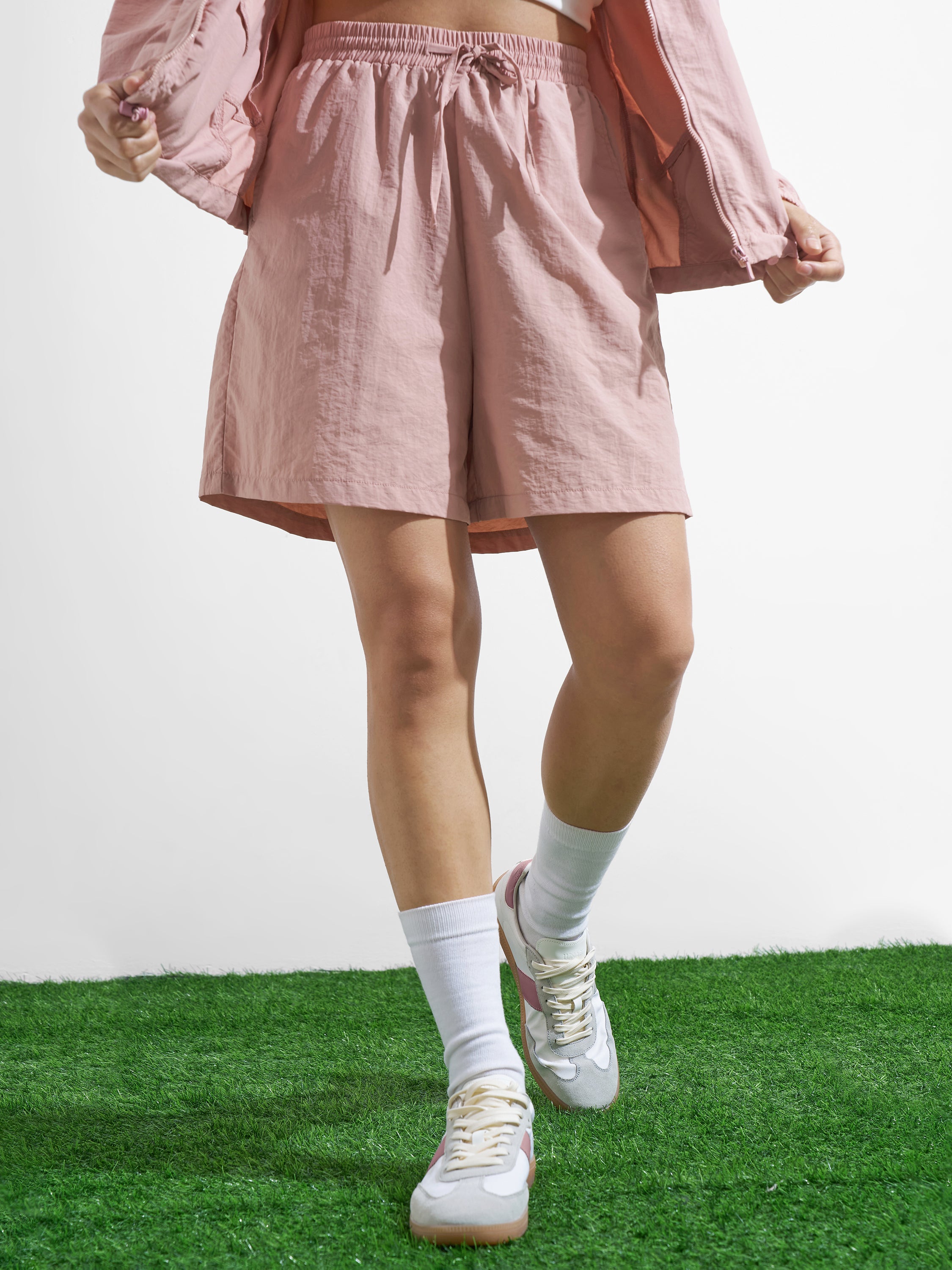 Street By Tokyo Talkies Women Pink Regular Fit Shorts - Pink - Image 1