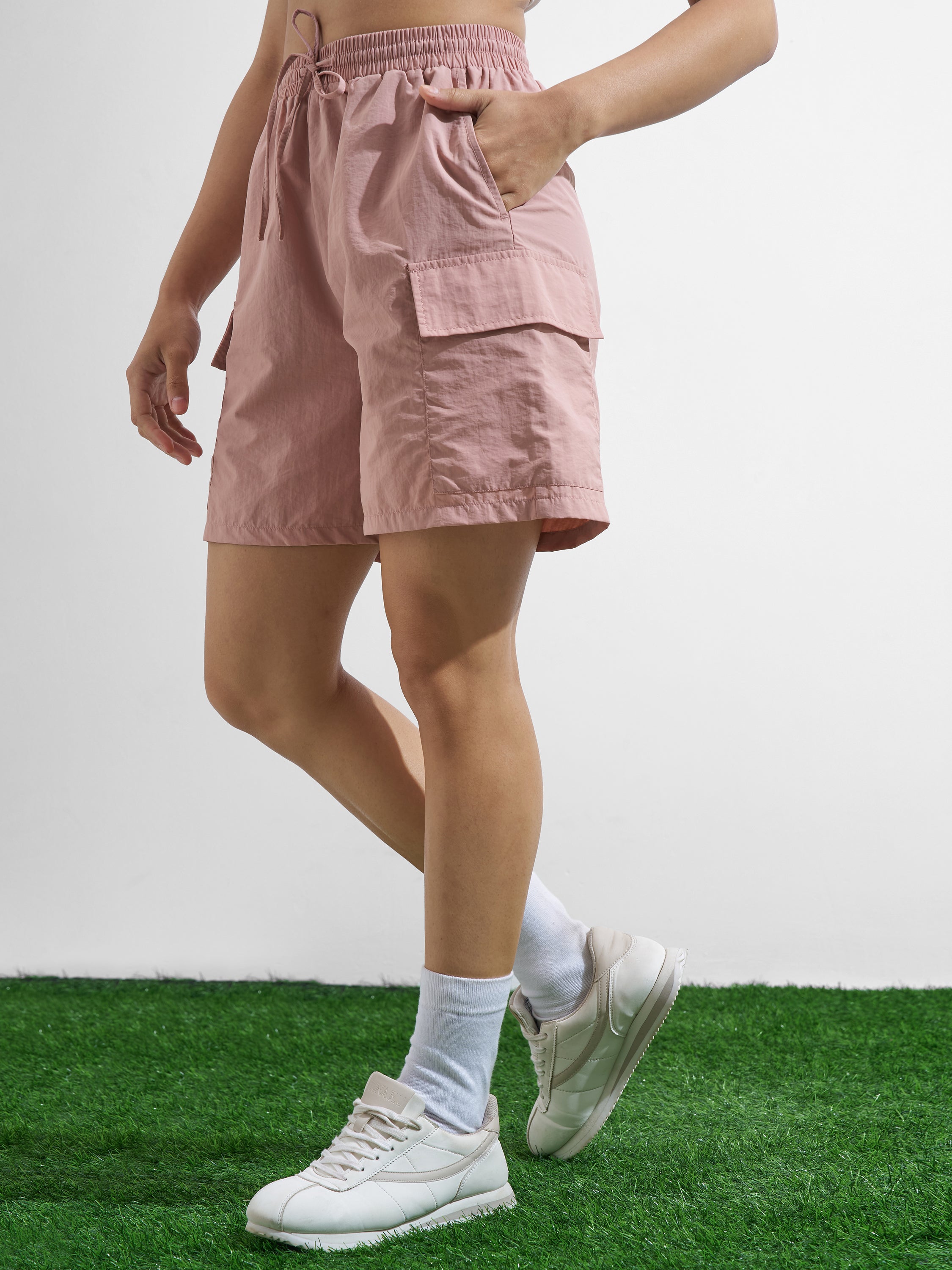Street By Tokyo Talkies Women Pink Regular Fit Shorts - Pink - Image 4