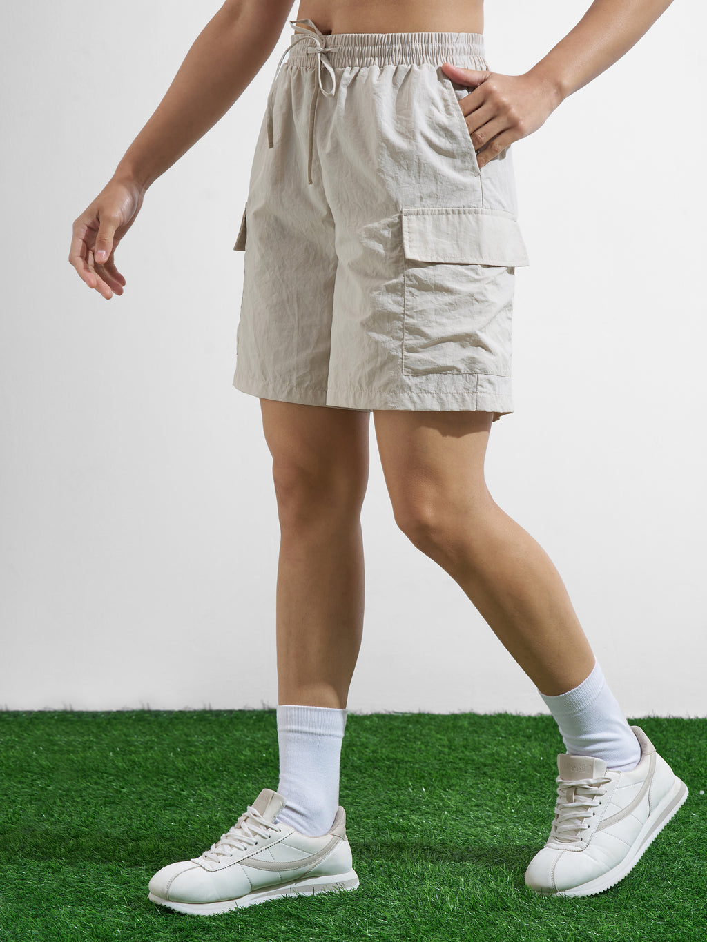 Street By Tokyo Talkies Women Beige Regular Fit Shorts - Beige - Image 4