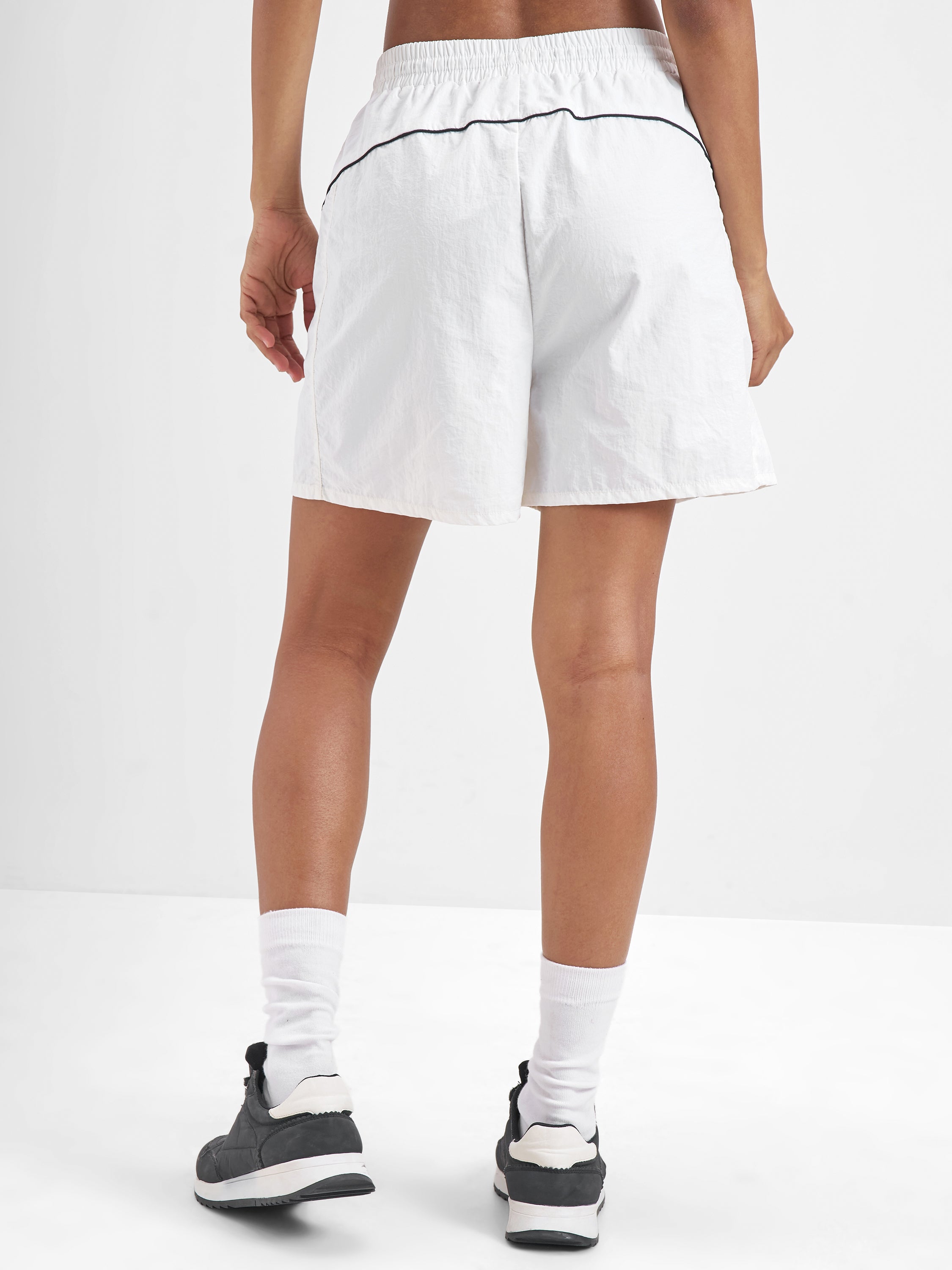 Street By Tokyo Talkies Women White Regular Fit Shorts - White - Image 3