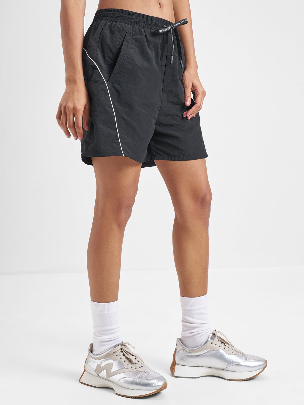 Street By Tokyo Talkies Women Black Regular Fit Shorts - Black - Image 6