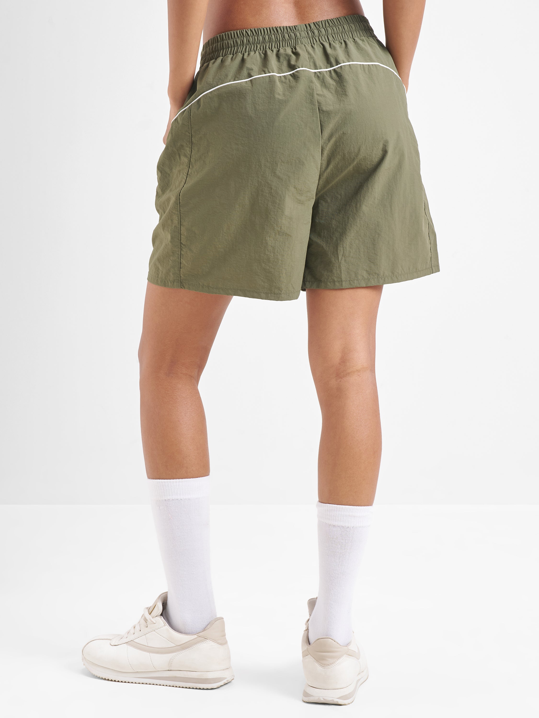 Street By Tokyo Talkies Women Green Regular Fit Shorts - Green - Image 3