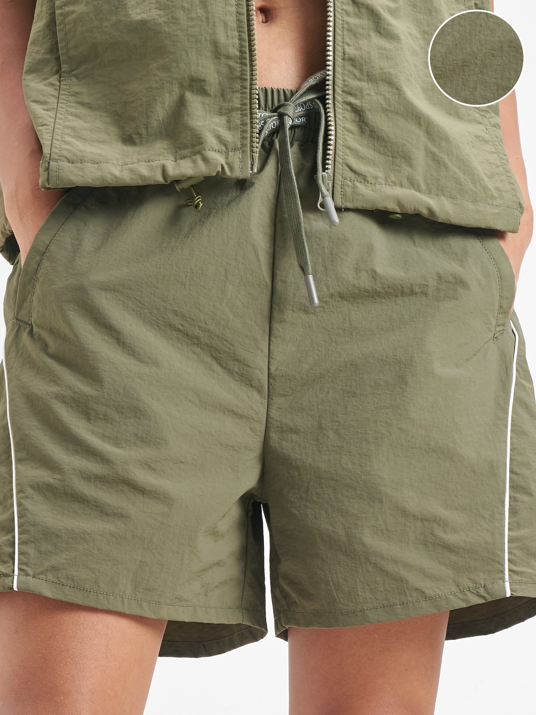 Street By Tokyo Talkies Women Green Regular Fit Shorts - Green - Image 5
