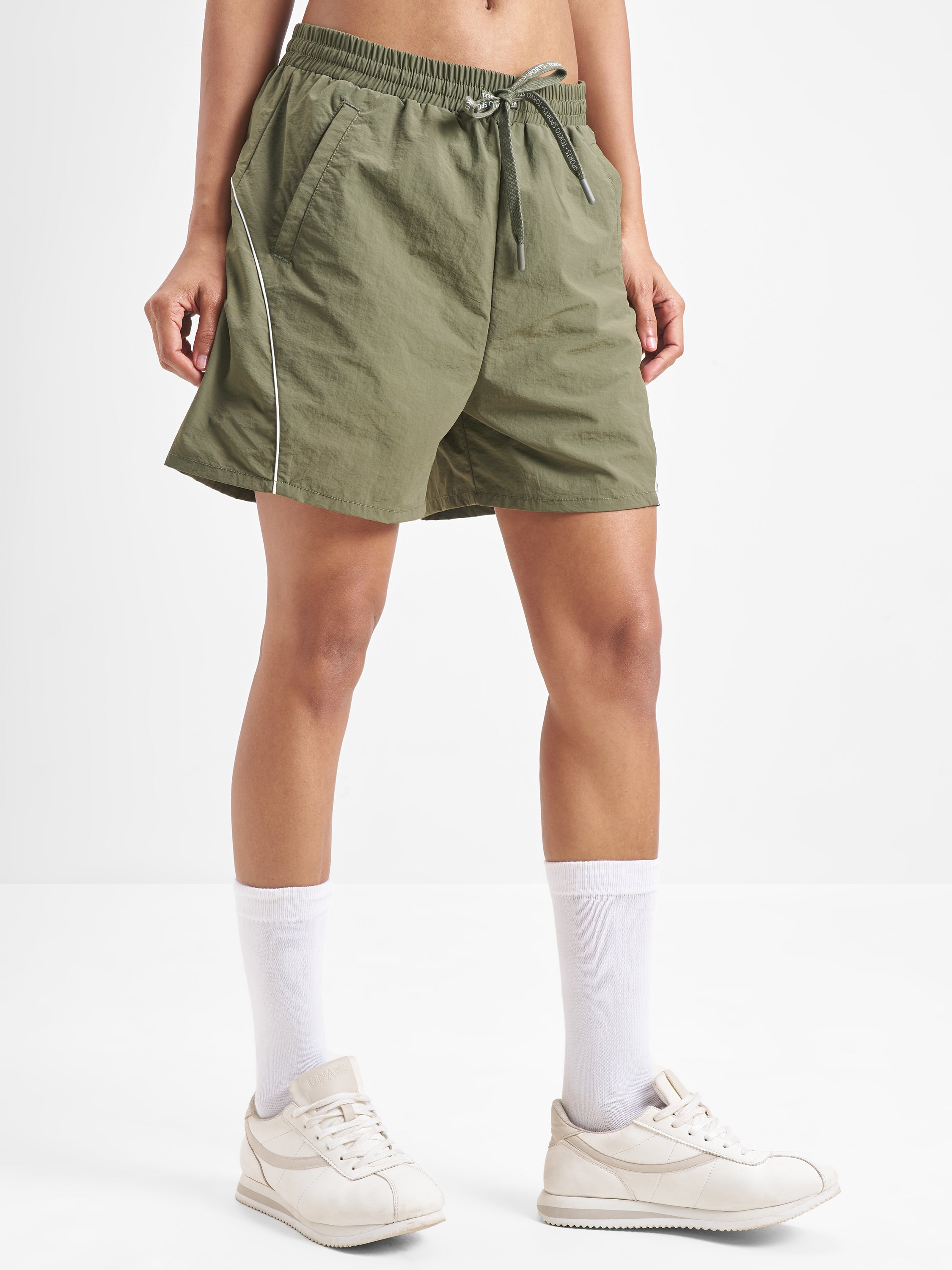 Street By Tokyo Talkies Women Green Regular Fit Shorts - Green - Image 6