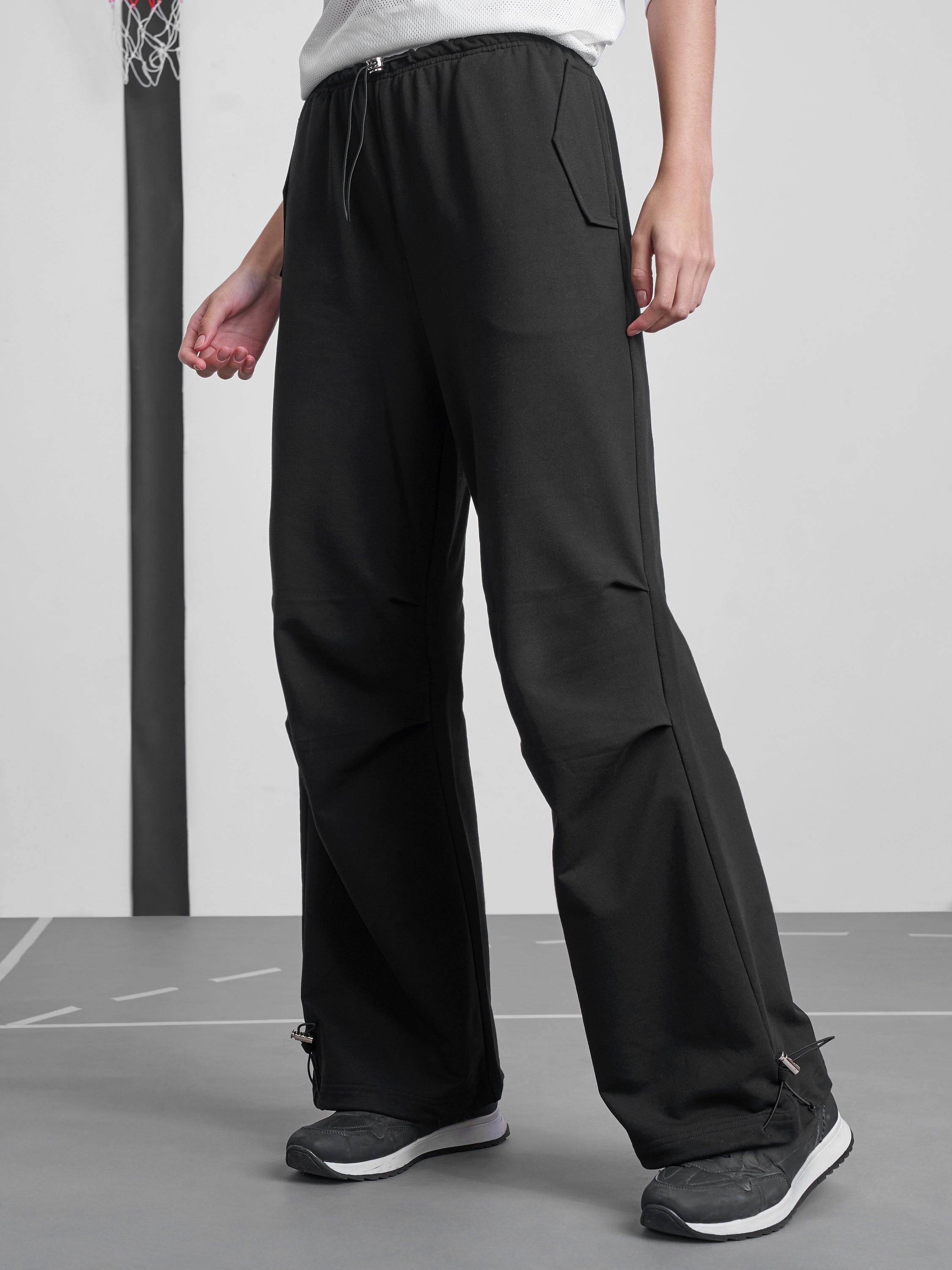 Street By Tokyo Talkies Women Black Regular Fit Track Pant - Black - Image 4