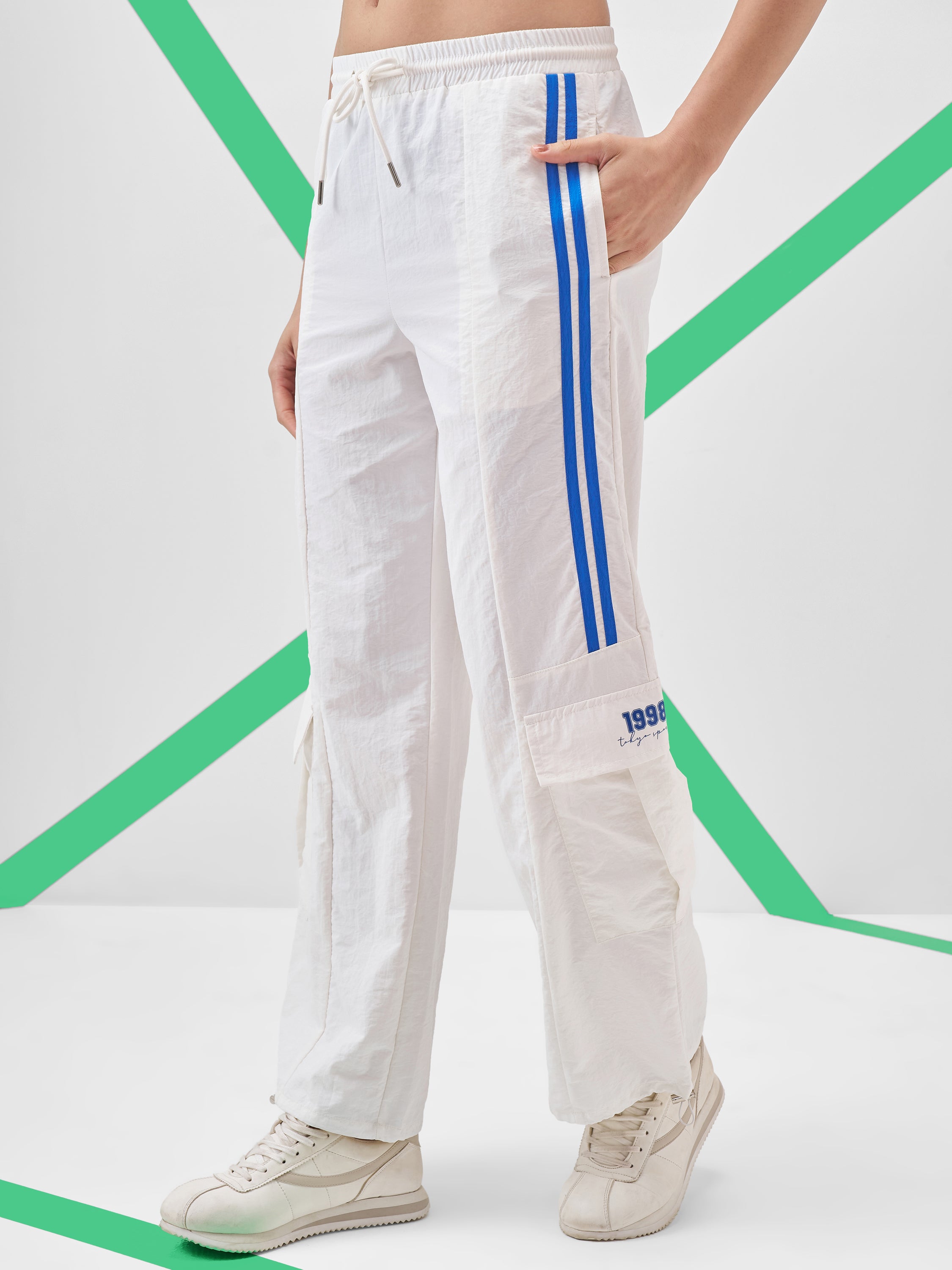 Street By Tokyo Talkies Women White Loose Fit Track Pant - White - Image 4