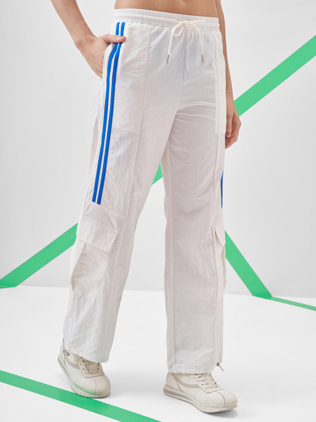 Street By Tokyo Talkies Women White Loose Fit Track Pant - White - Image 6