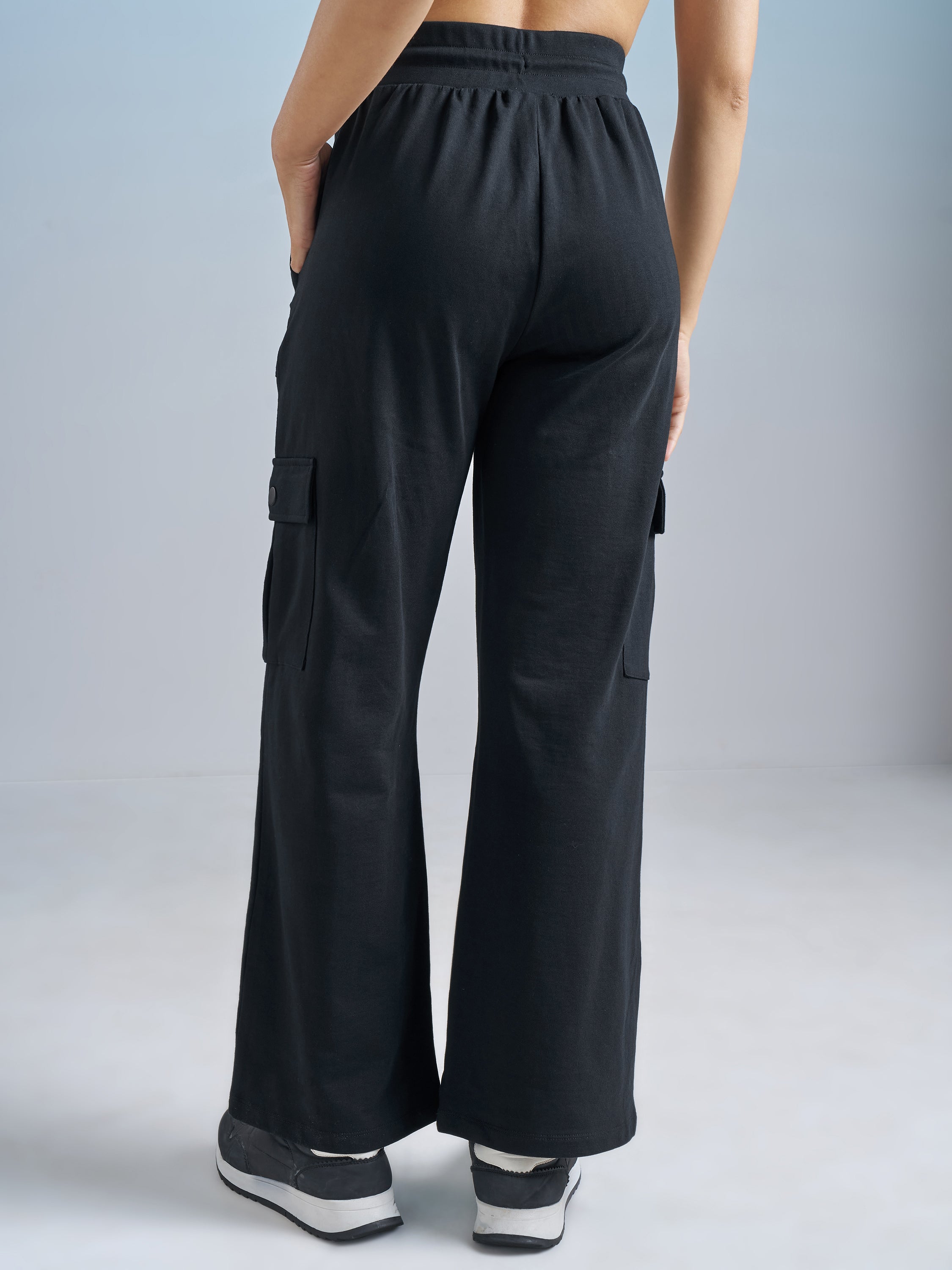 Street By Tokyo Talkies Women Black Regular Fit Track Pant - Black - Image 3