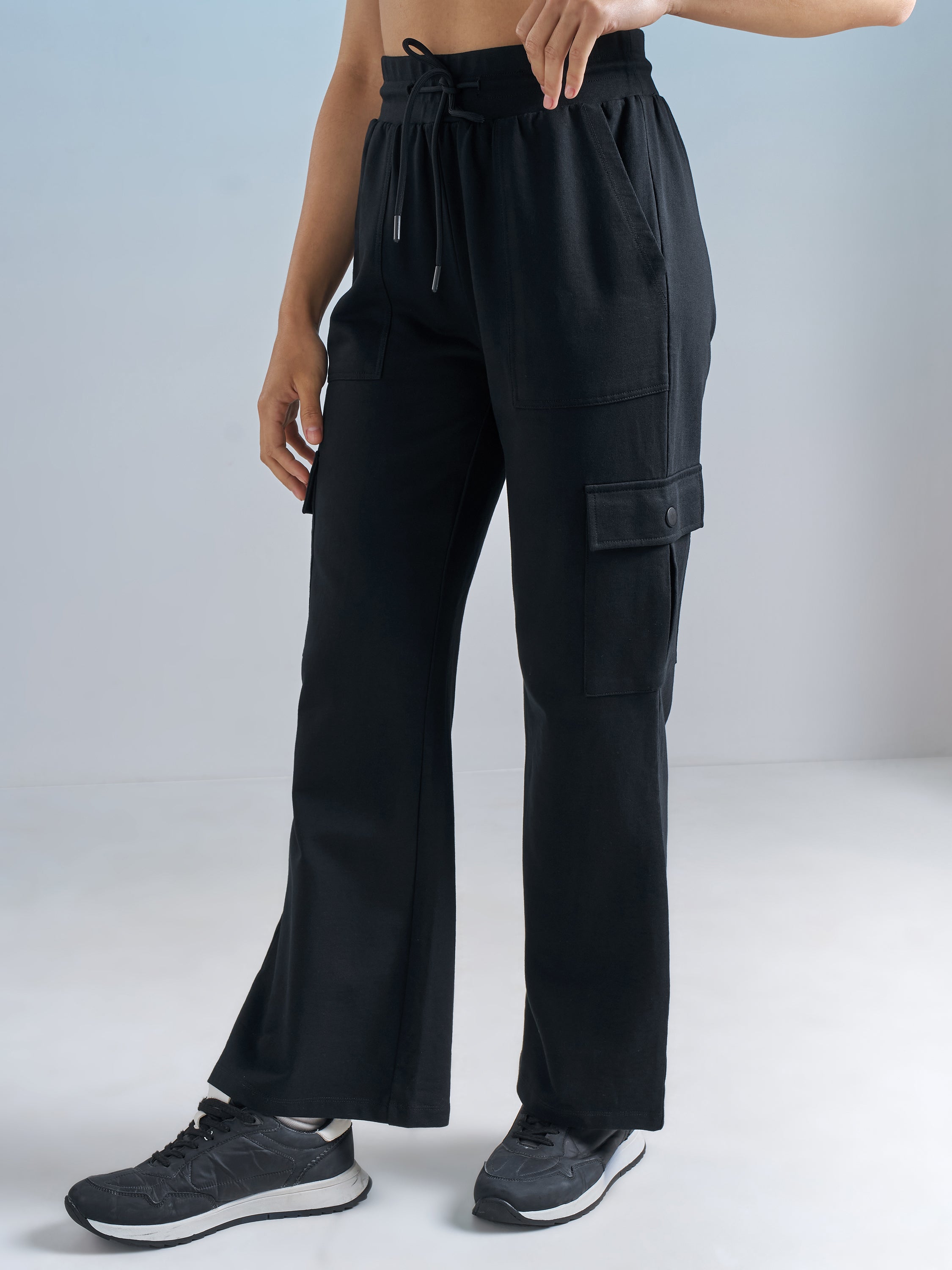 Street By Tokyo Talkies Women Black Regular Fit Track Pant - Black - Image 4