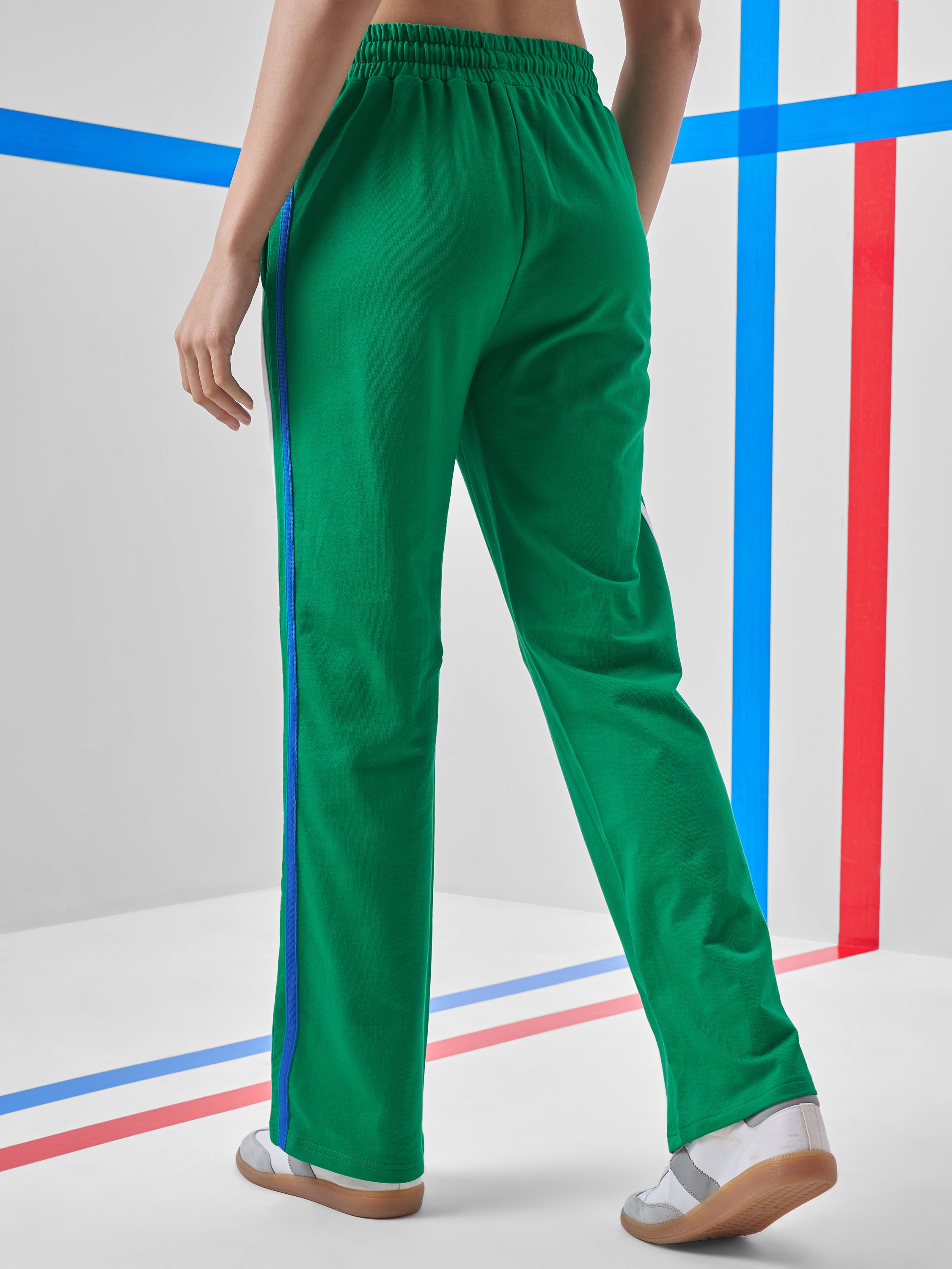 Street By Tokyo Talkies Women Green Regular Fit Track Pant - Green - Image 3