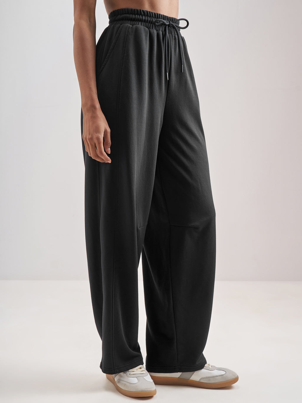 Street By Tokyo Talkies Women Black Straight Fit Track Pant - Black - Image 6