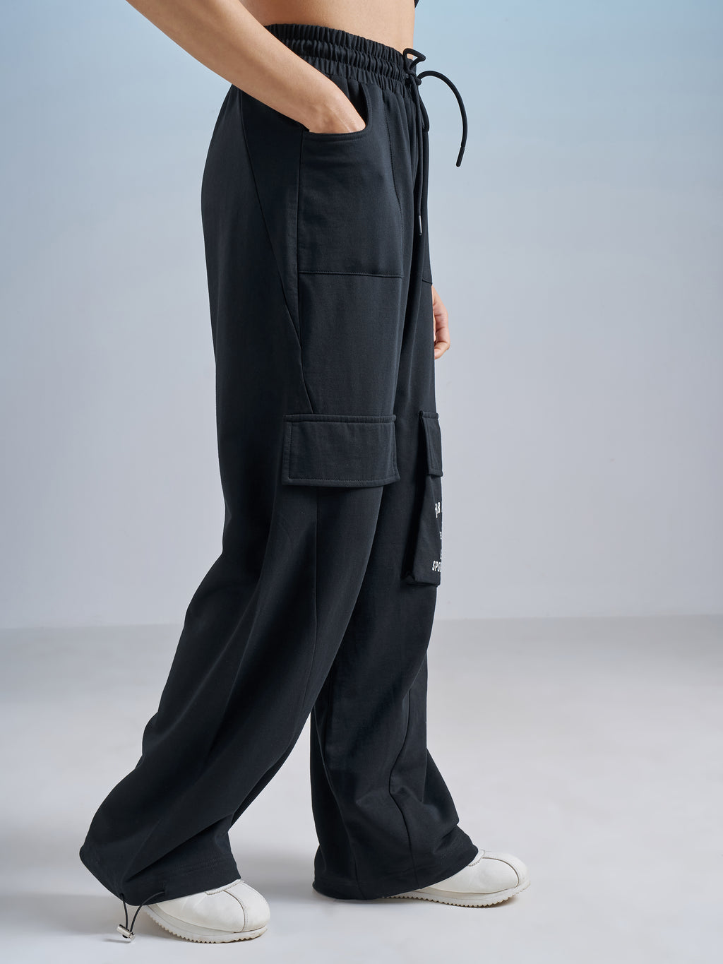 Street By Tokyo Talkies Women Black Regular Fit Track Pant - Black - Image 6