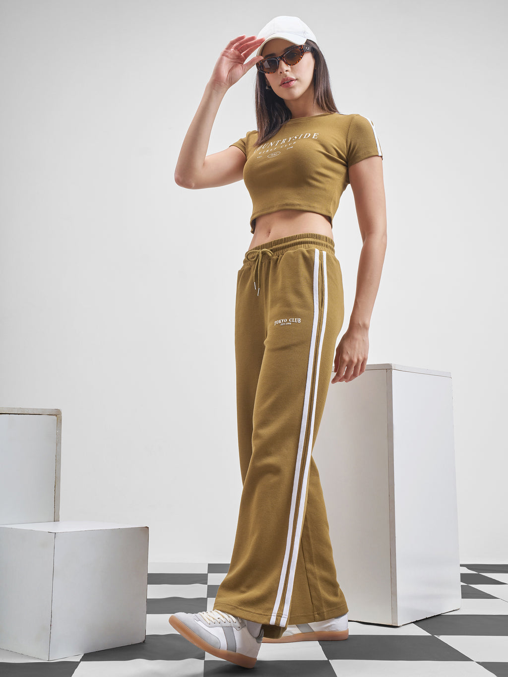 Street By Tokyo Talkies Women Brown Relaxed Fit Track Pant - Brown - Image 2