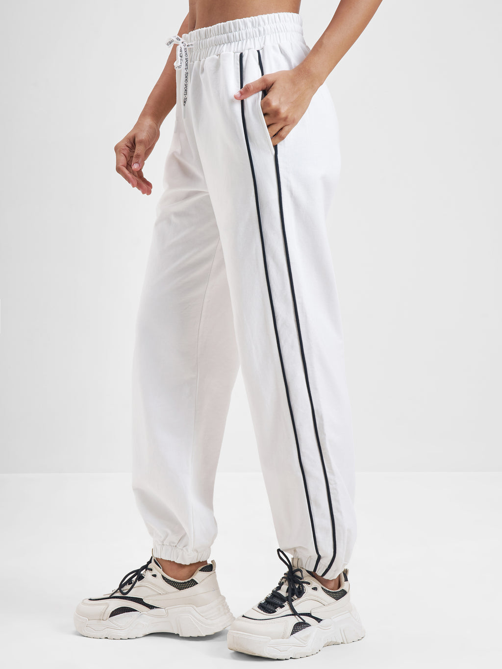 Street By Tokyo Talkies Women White Baggy Track Pant - White - Image 4