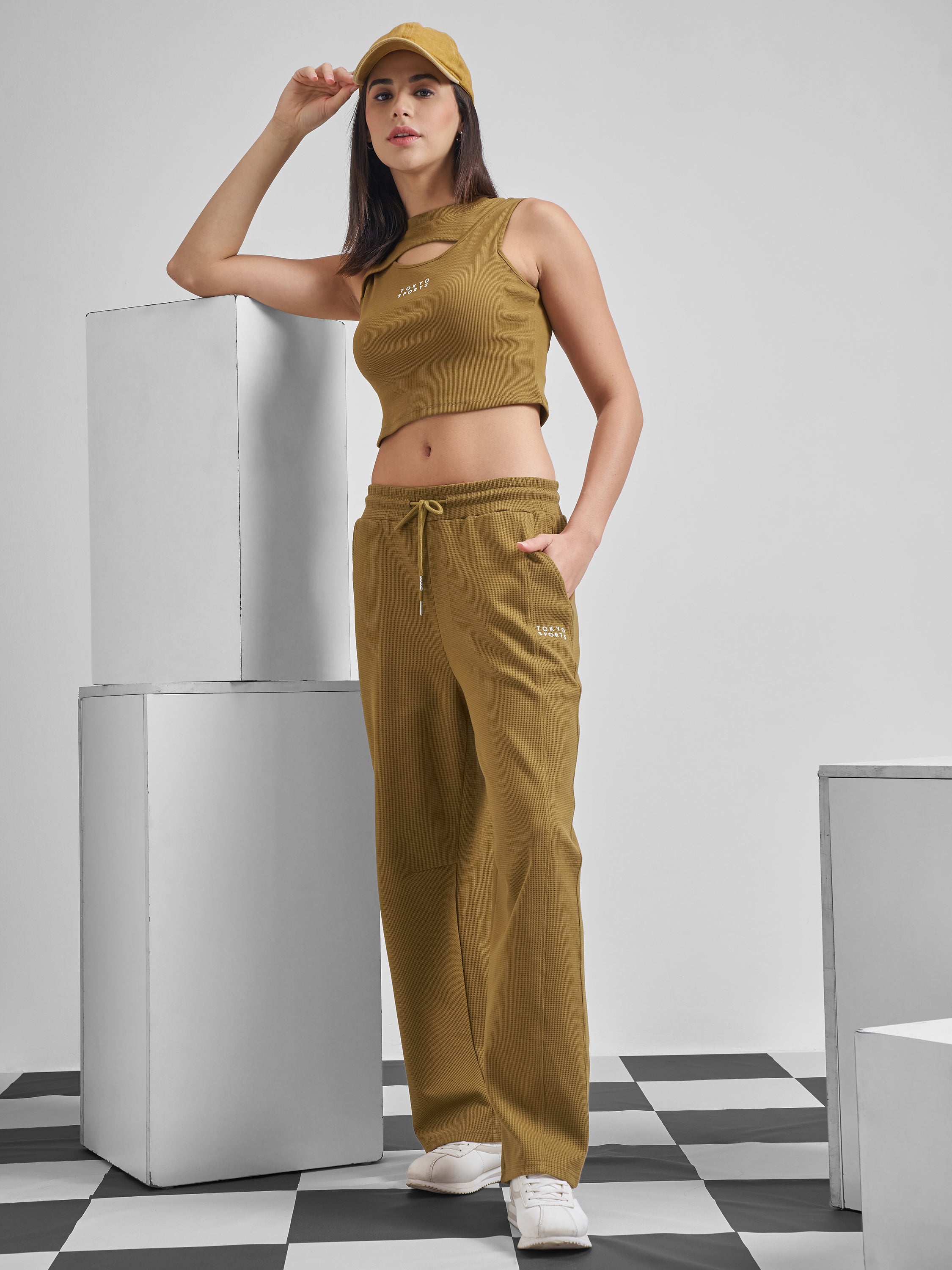 Street By Tokyo Talkies Women Brown Relaxed Fit Track Pant - Brown - Image 2